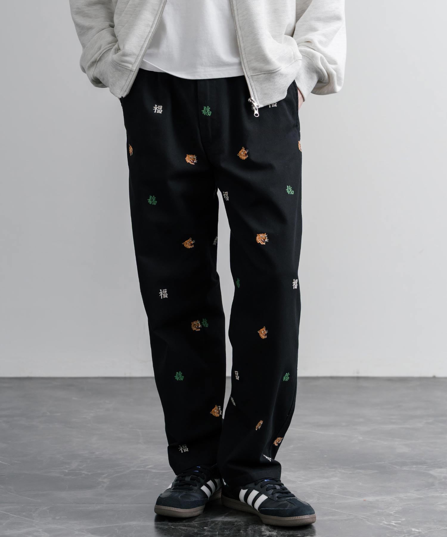 HOUSTON TWILL ALLOVER EMB EASY PANTS コットンツイル総柄刺繍イージーテーパードチノパンツ 16178