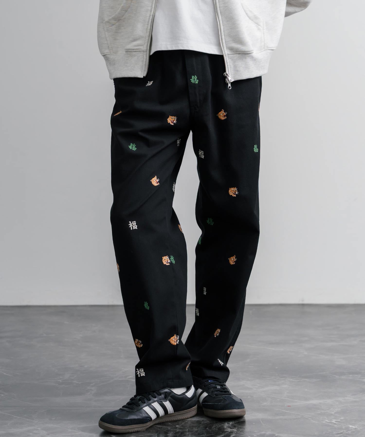 HOUSTON TWILL ALLOVER EMB EASY PANTS コットンツイル総柄刺繍イージーテーパードチノパンツ 16178
