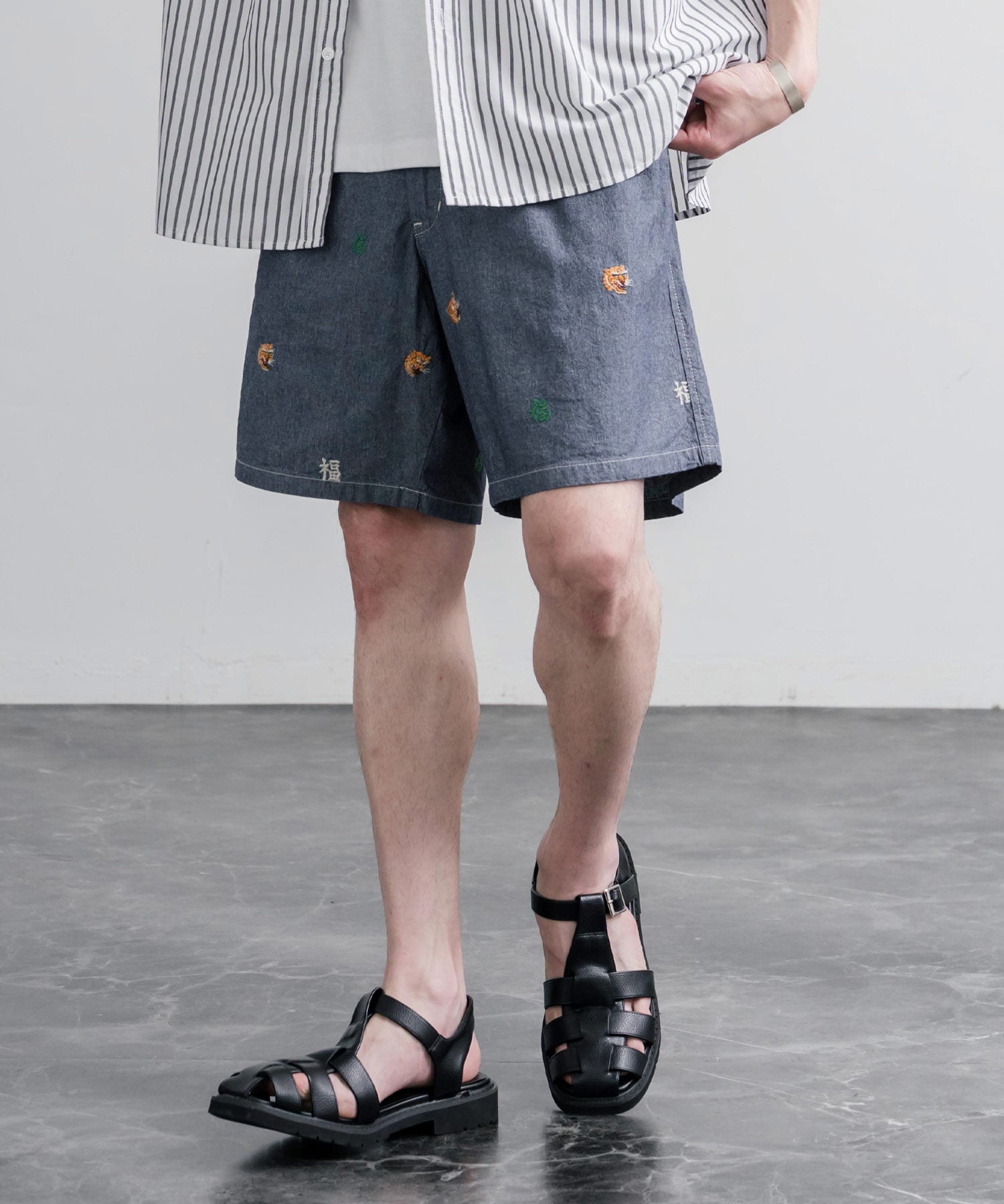 HOUSTON CHAMBRAY ALLOVER EMB EASY SHORTS シャンブレー総柄刺繍イージーショートパンツ 16180