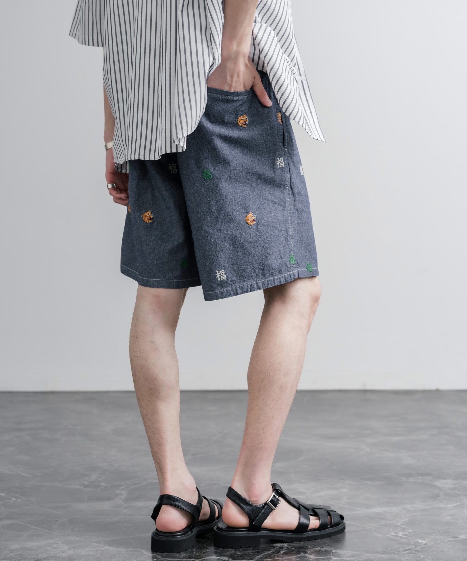 HOUSTON CHAMBRAY ALLOVER EMB EASY SHORTS シャンブレー総柄刺繍イージーショートパンツ 16180