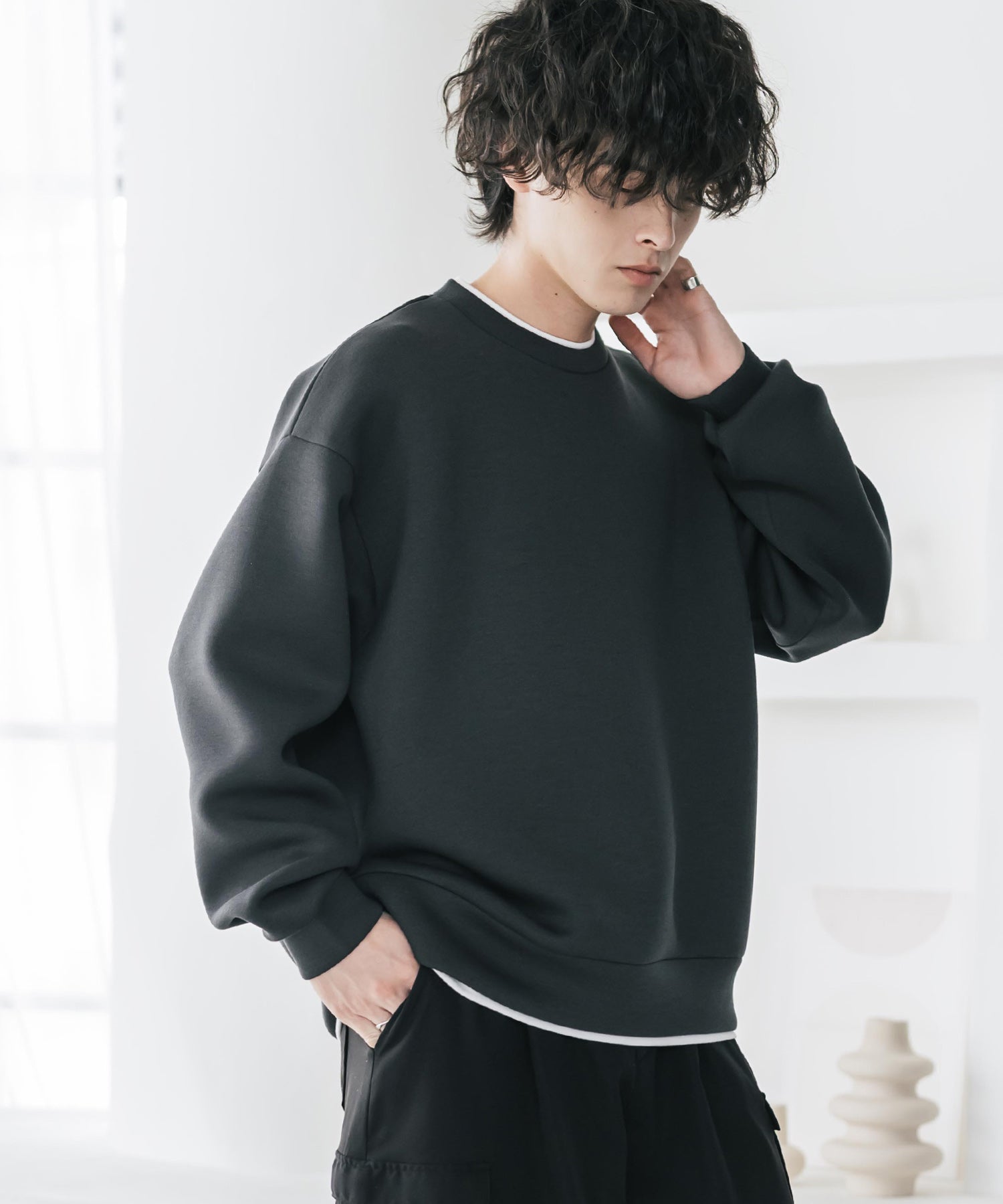 オーバーサイズダンボールニットフェイクレイヤードプルオーバートレーナー 16184