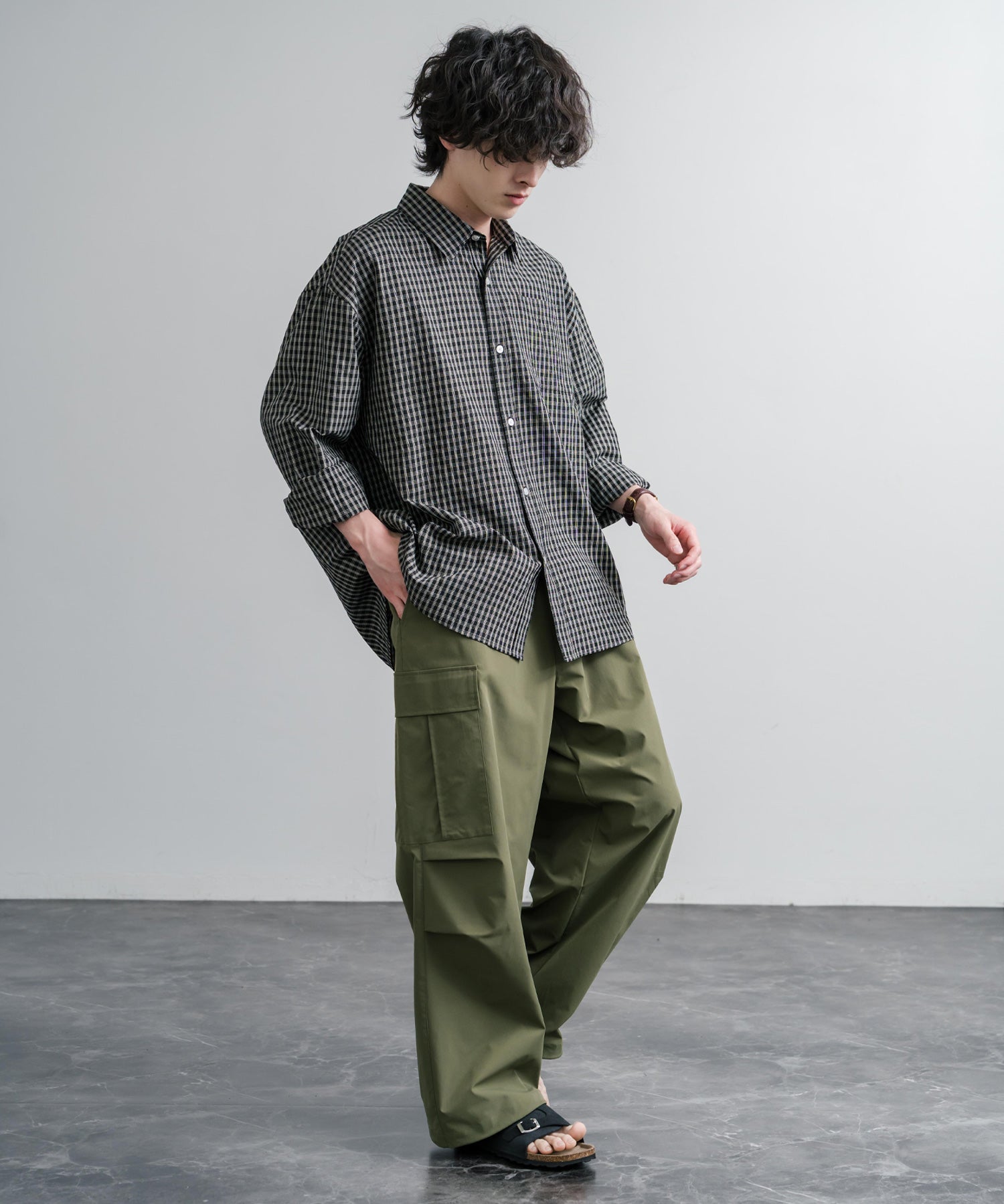 AUTENTI オーテンティ ダブルベルト レザーサンダル/フラットサンダル 16189