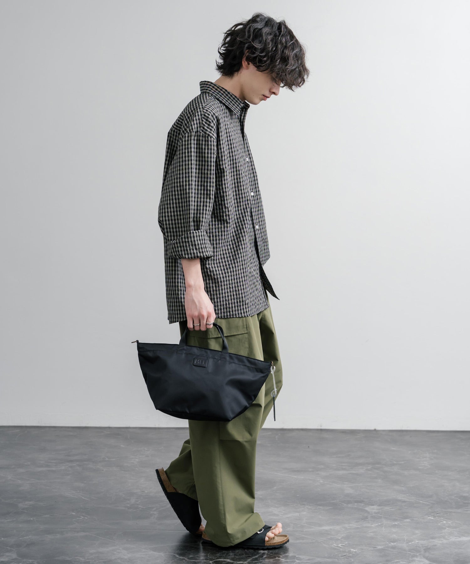MARI'S☆ROCK／トート＆ショルダーバッグ　2way マリズロック　希少 MEI TOTEBAG M ロゴプレート2WAYトートショルダーバッグ 16197 – Rocky