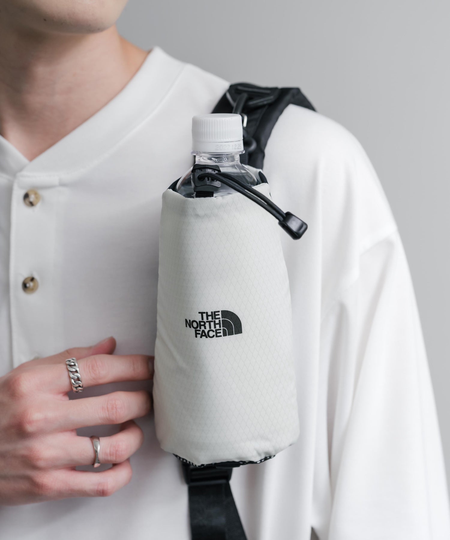 THE NORTH FACE ザ・ノースフェイス MT LITE BOTTLE POUCH ワンポイントロゴ入りペットボトルホルダー　16211