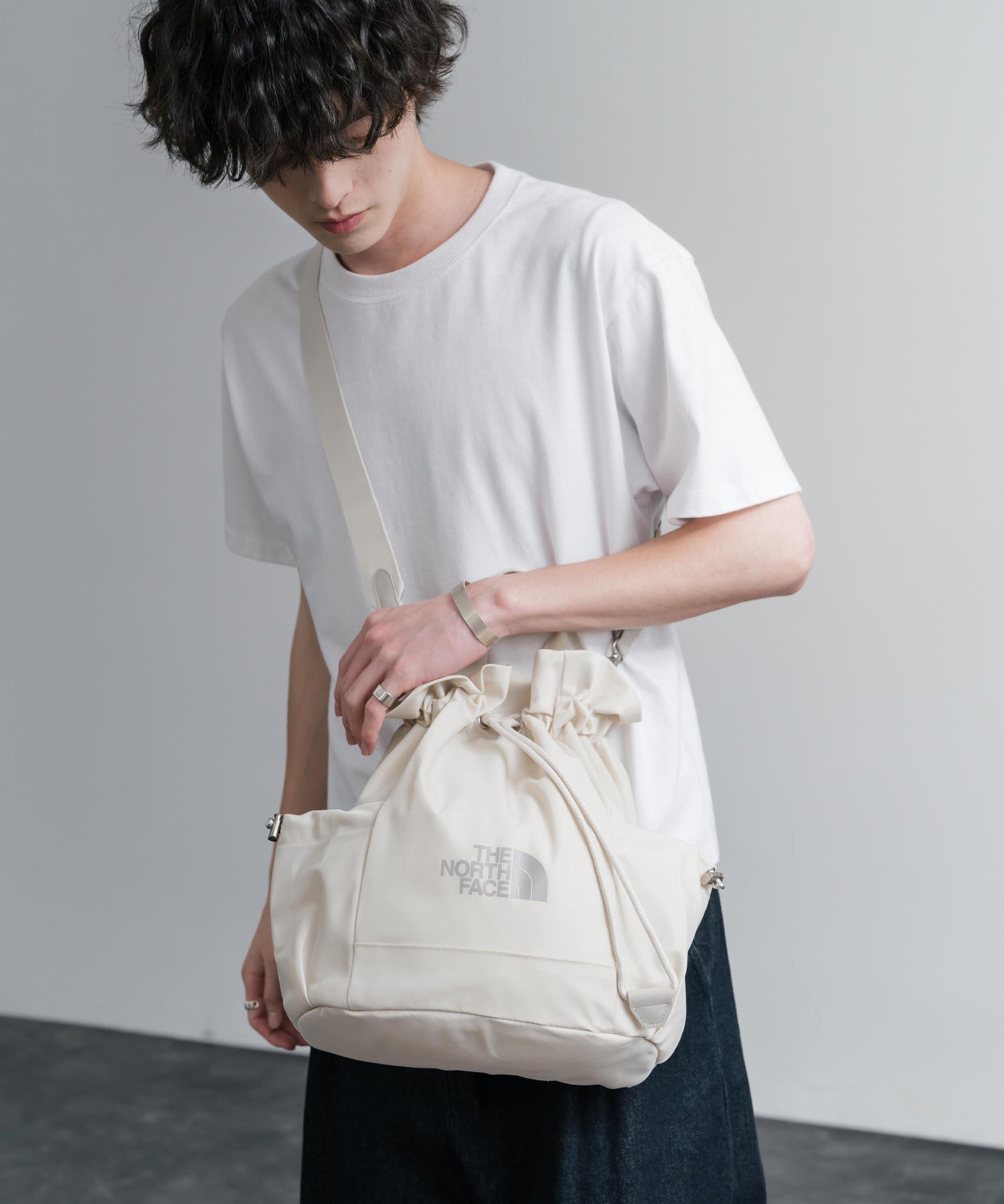 日本未展開モデル THE NORTH FACE ザ・ノースフェイス WHITE LABEL ホワイトレーベル BONNEY MULTI PACK ボニーマルチパック/ショルダーバッグ 16212