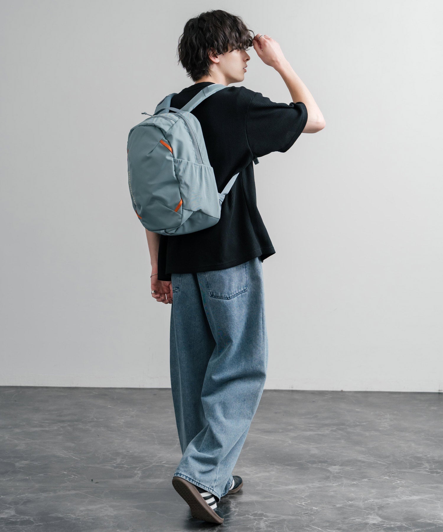 Patagonia ATOM DAY PACK 24L ワンポイントロゴバックパック リュックサック 16216