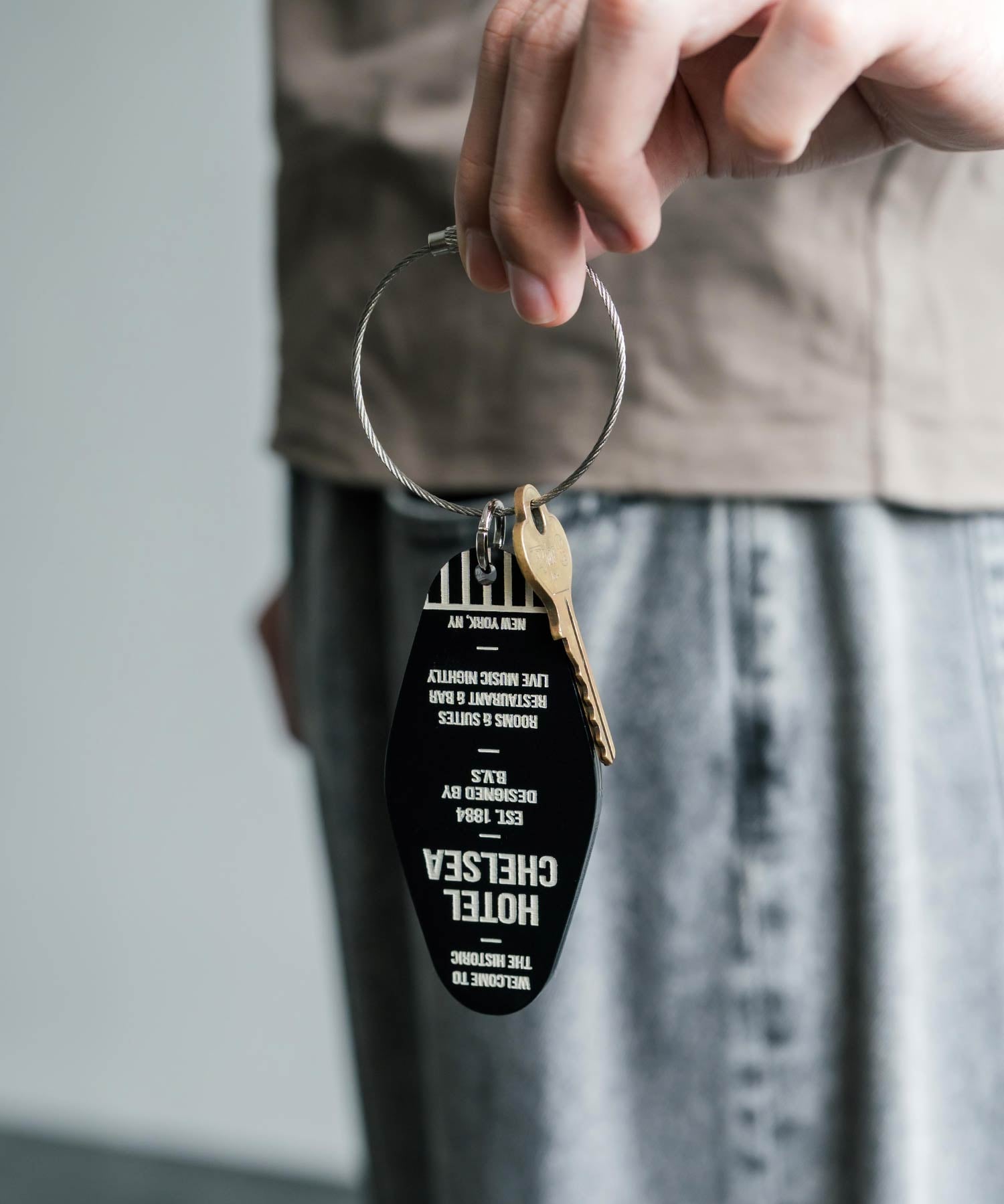Butler Verner Sails 日本製 CHECK IN KEY TAG ワイヤーリングアクリルキーホルダー JA-3088 16239