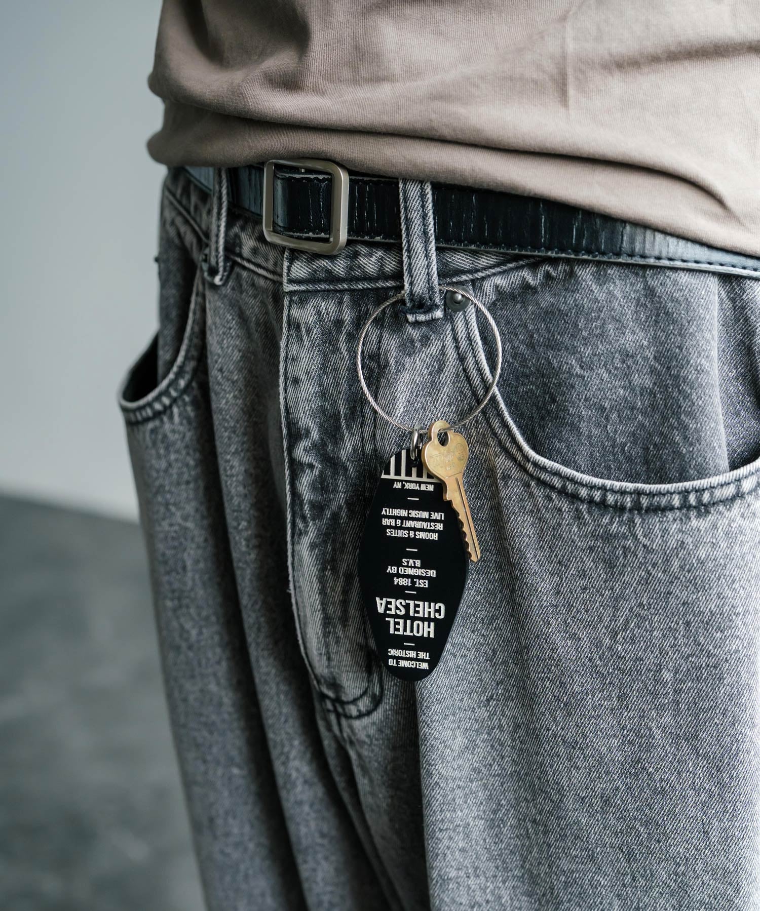 Butler Verner Sails 日本製 CHECK IN KEY TAG ワイヤーリングアクリルキーホルダー JA-3088 16239