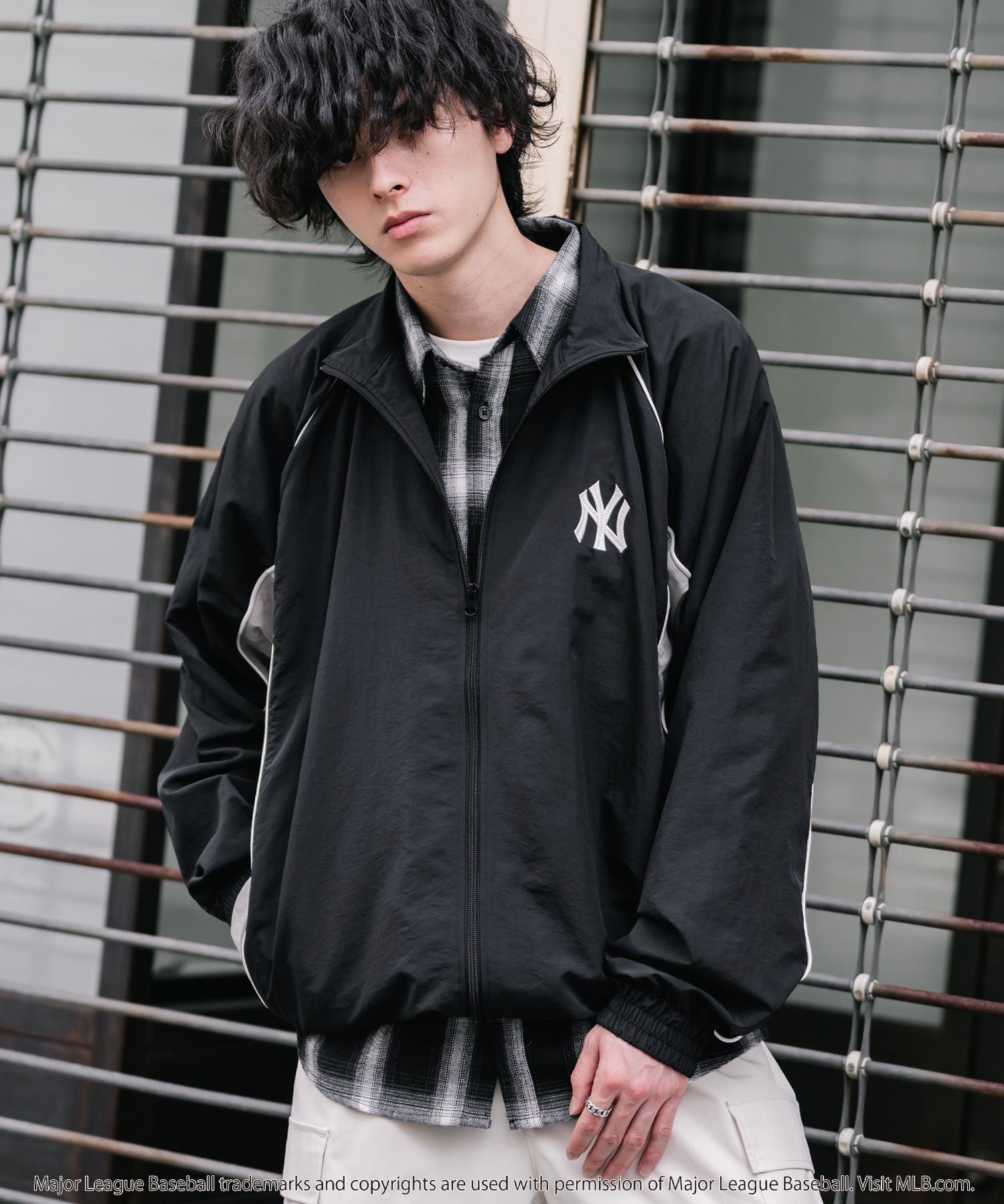 MLB メジャーリーグベースボール NYY LAD SD 別注 オーバーサイズ ナイロントラックジャケット/ワンポイントロゴ刺繍スタンドネックブルゾン 16321