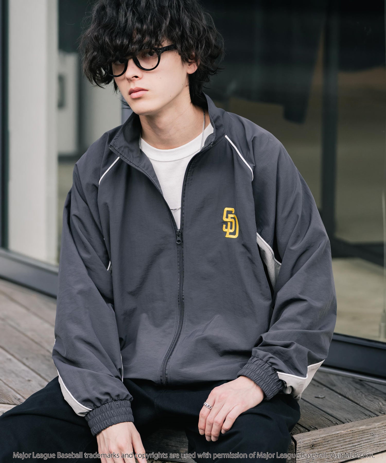 MLB メジャーリーグベースボール NYY LAD SD 別注 オーバーサイズ ナイロントラックジャケット/ワンポイントロゴ刺繍スタンドネックブルゾン 16321
