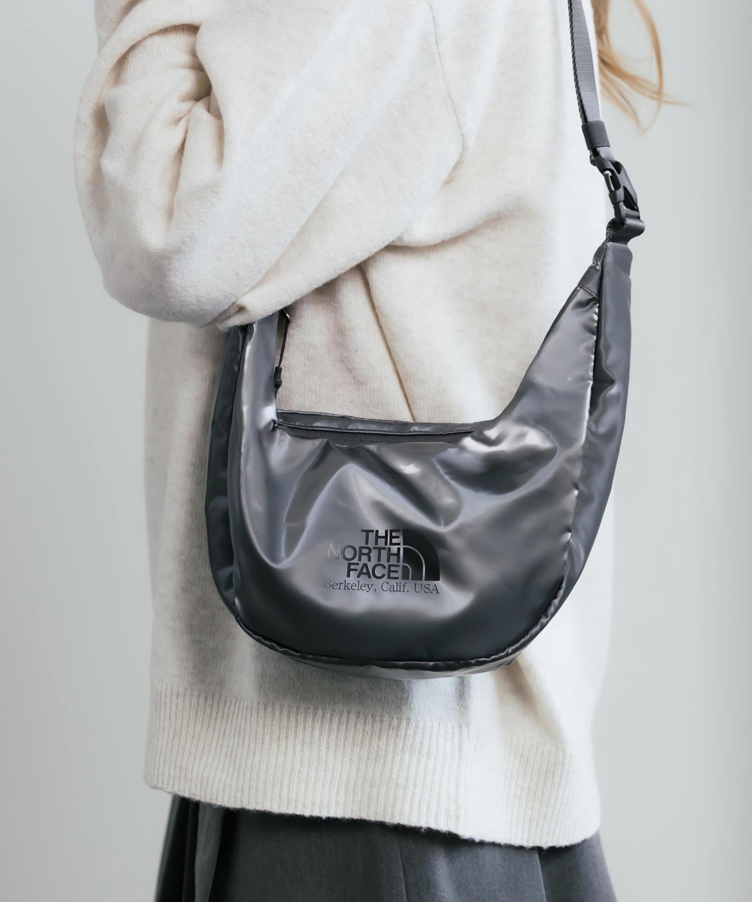 日本未展開モデル THE NORTH FACE ザ・ノースフェイス WHITE LABEL ホワイトレーベル HOBO BAG MINI 2WAYショルダーバッグ/ハンドバッグ 16355