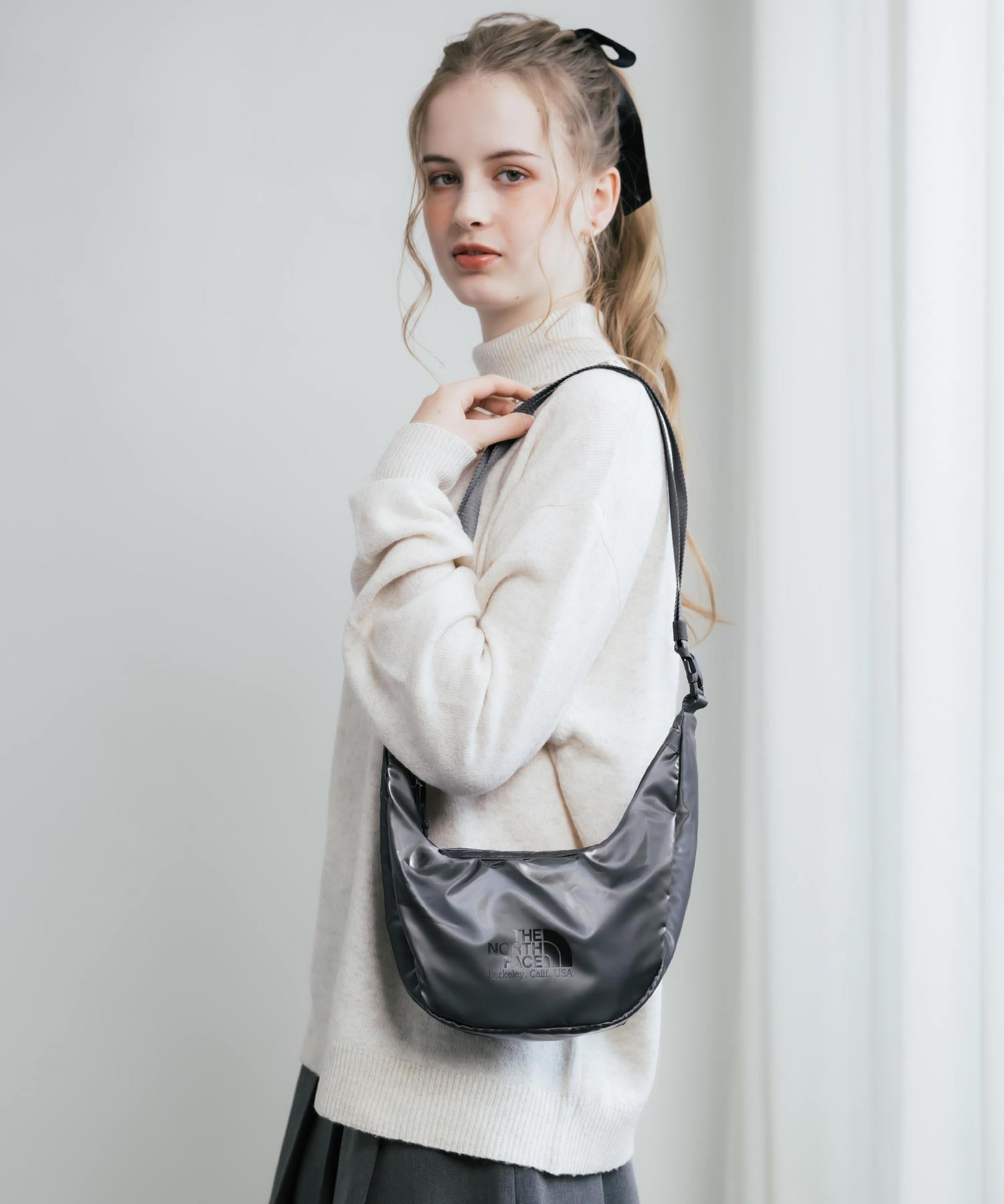 日本未展開モデル THE NORTH FACE ザ・ノースフェイス WHITE LABEL ホワイトレーベル HOBO BAG MINI 2WAYショルダーバッグ/ハンドバッグ 16355