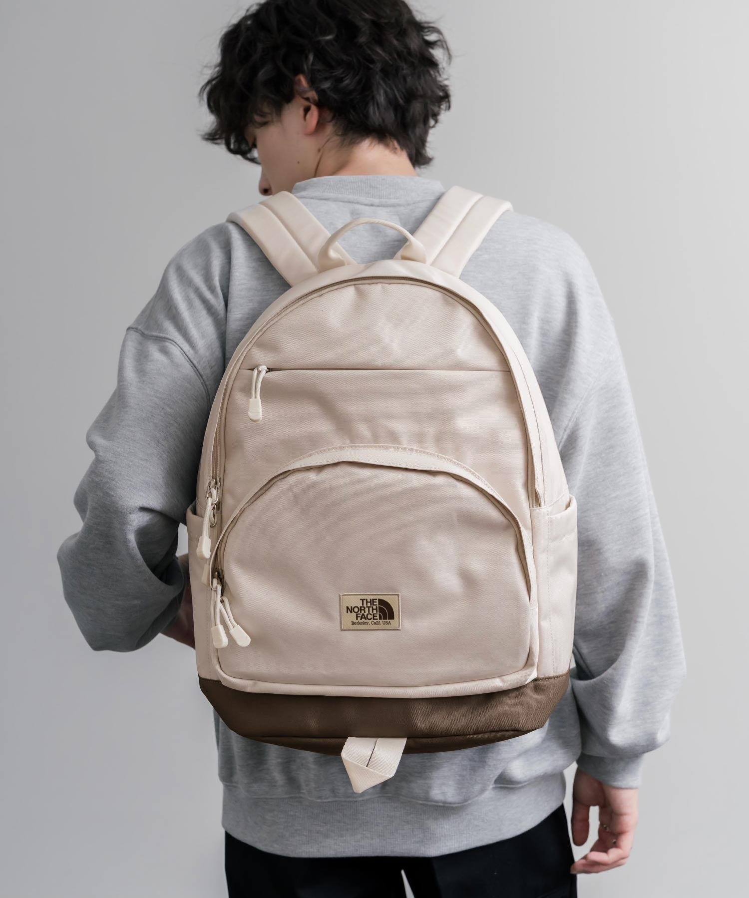 日本未展開モデル THE NORTH FACE ザ・ノースフェイス WHITE LABEL ホワイトレーベル STANDARD BACKPACK M バックパック/リュック 16357