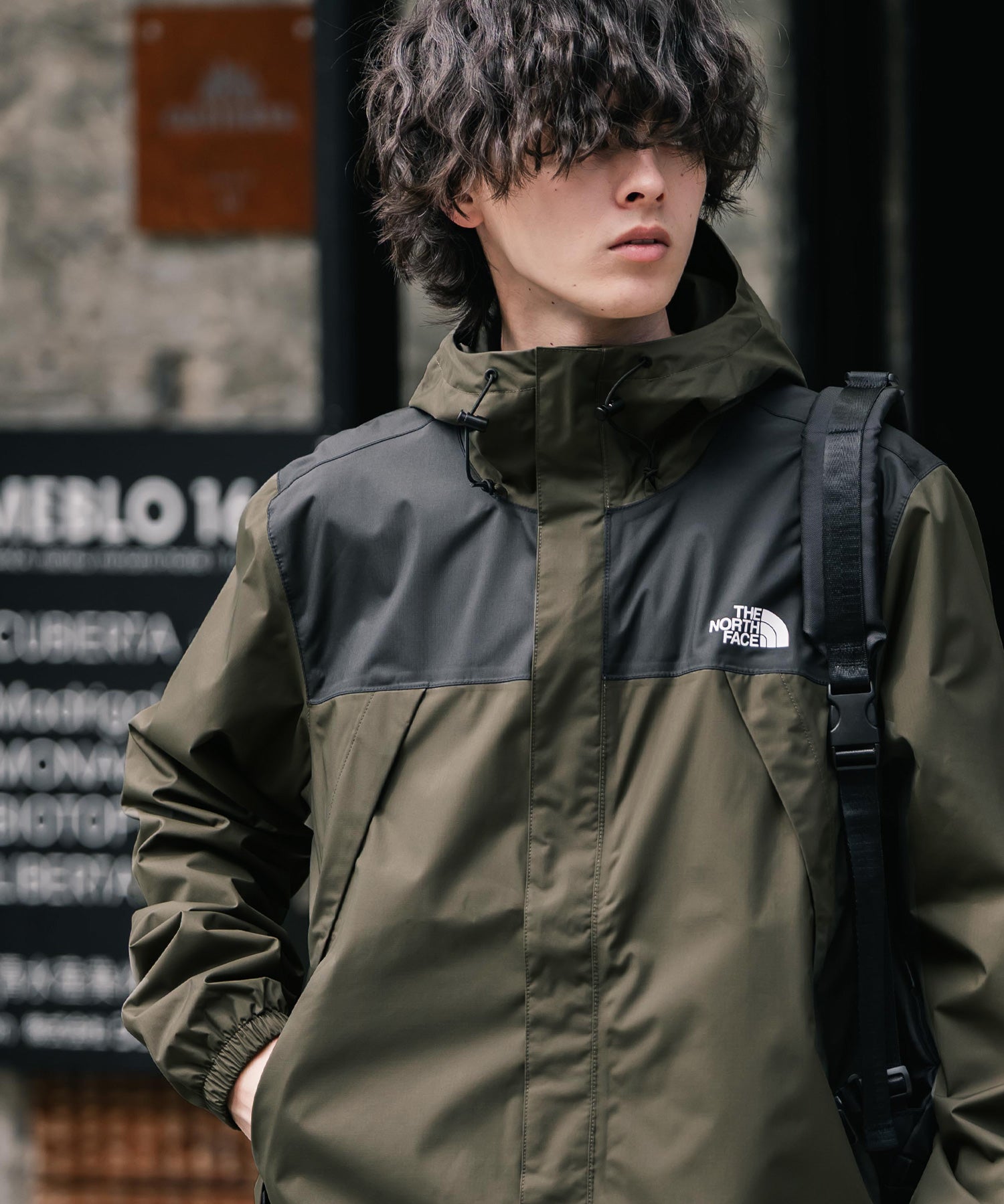 新色追加 THE NORTH FACE ザ・ノースフェイス ANTORA JACKET DRYVENTオーバーサイズワンポイントロゴアントラジャケット/マウンテンパーカー 16366