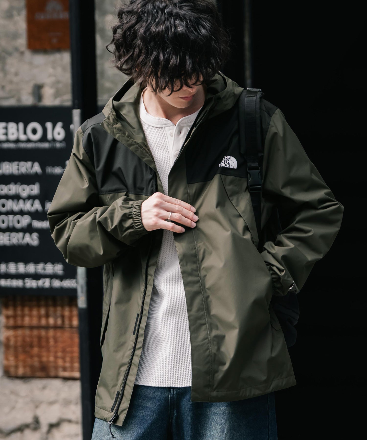 新色追加 THE NORTH FACE ザ・ノースフェイス ANTORA JACKET DRYVENTオーバーサイズワンポイントロゴアントラジャケット/マウンテンパーカー 16366