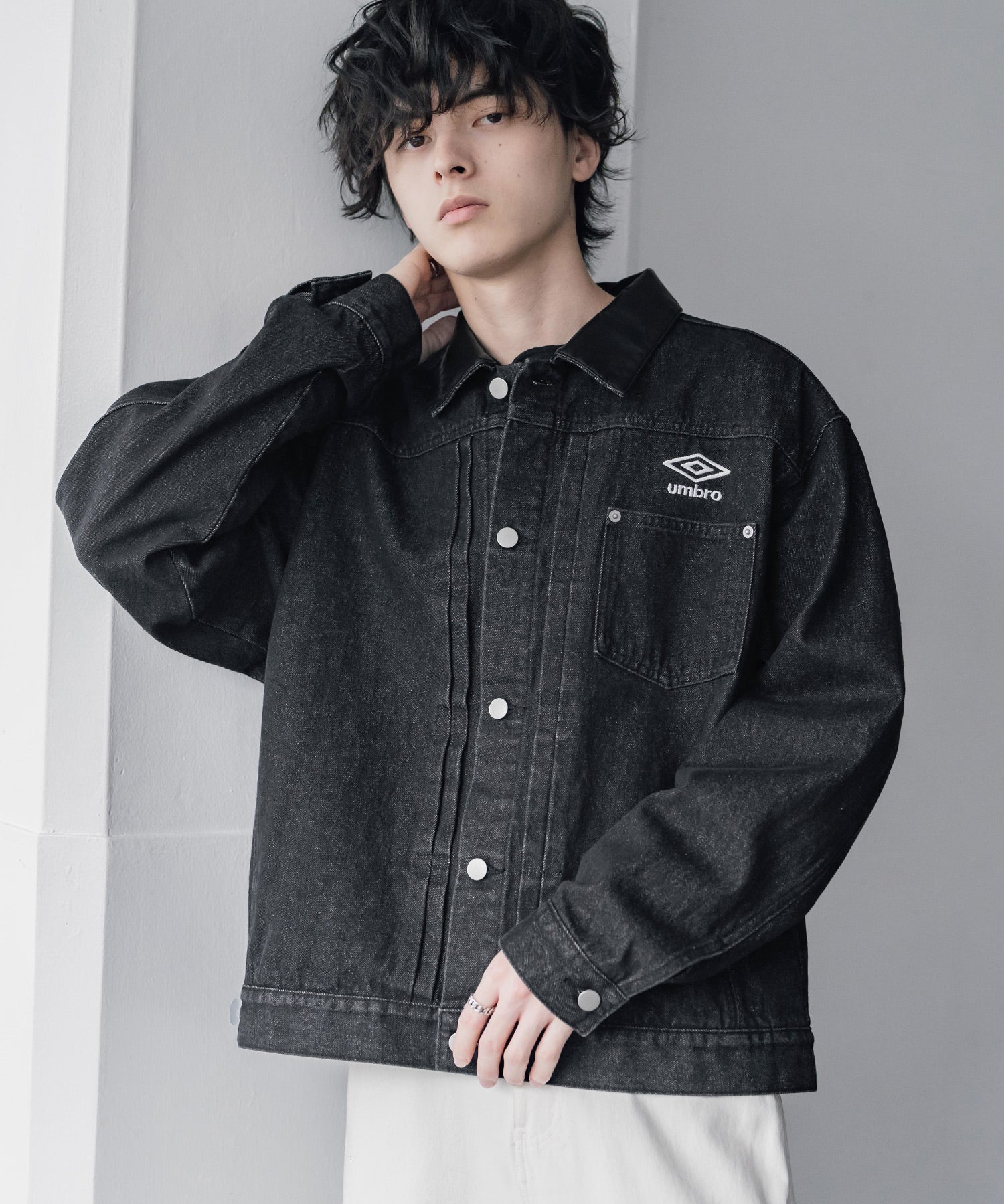 UMBRO アンブロ 別注コラボ オーバーサイズ1stタイプデニムジャケット/ワンポイントロゴ刺繍トラッカージャケット 16367
