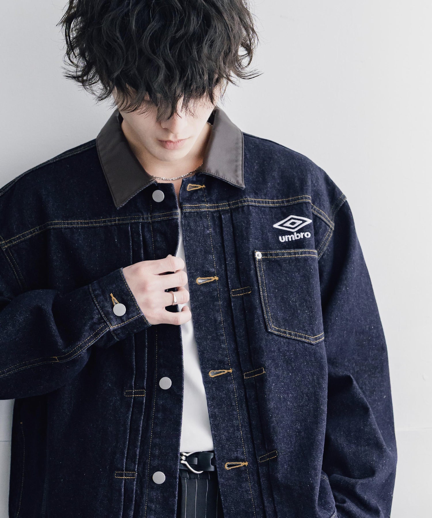 UMBRO アンブロ 別注コラボ オーバーサイズ1stタイプデニムジャケット/ワンポイントロゴ刺繍トラッカージャケット 16367
