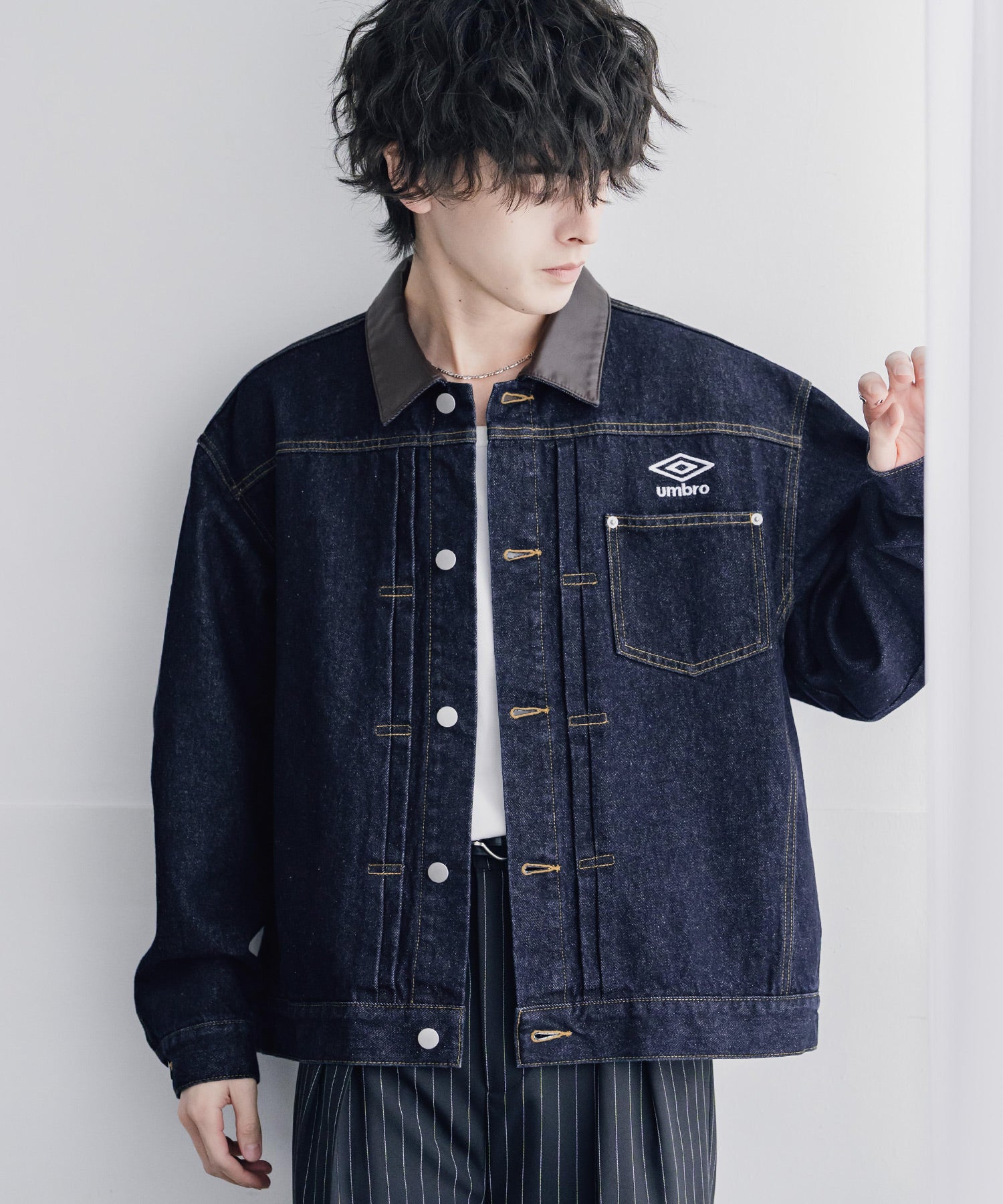 UMBRO アンブロ 別注コラボ オーバーサイズ1stタイプデニムジャケット/ワンポイントロゴ刺繍トラッカージャケット 16367