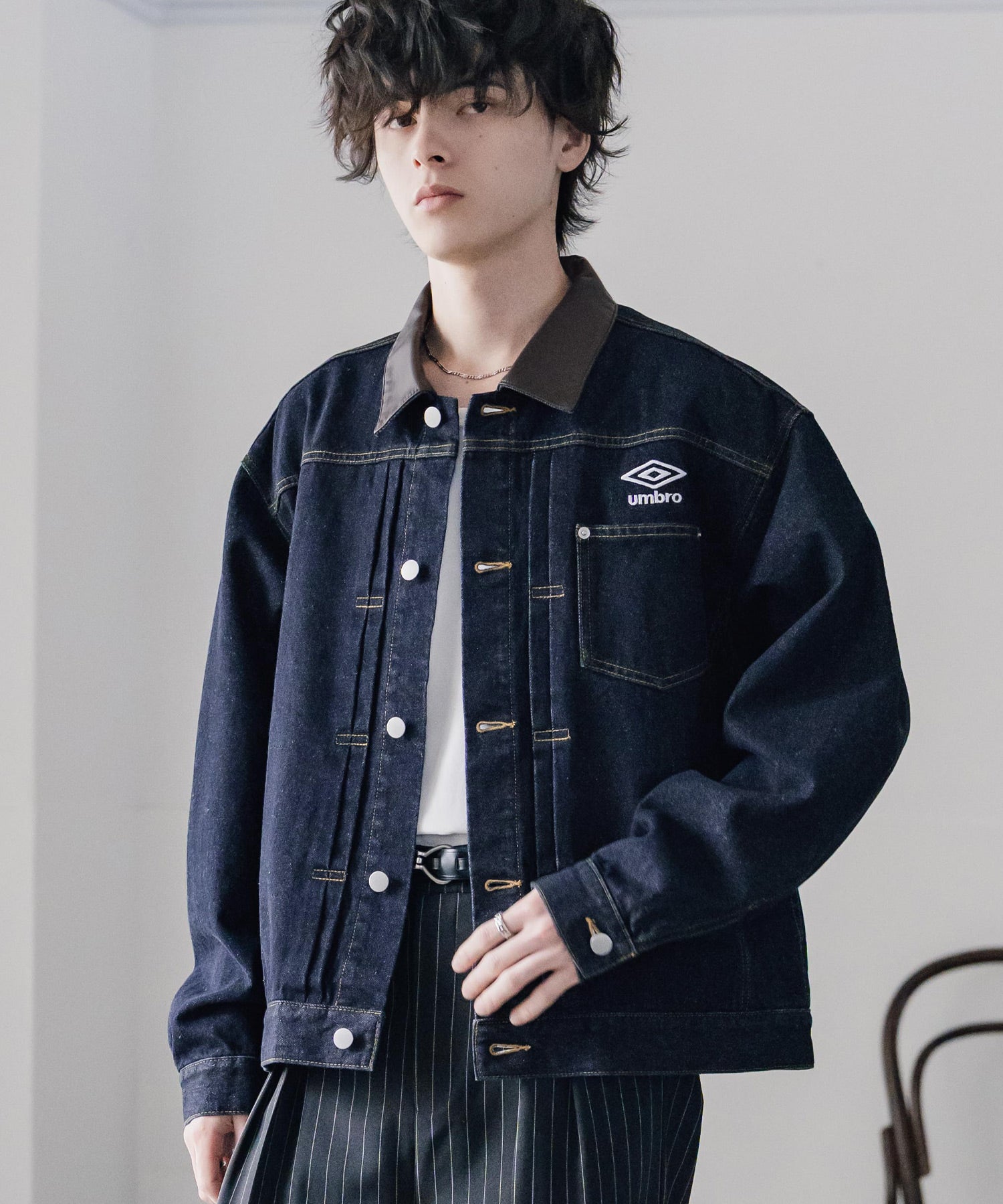 UMBRO アンブロ 別注コラボ オーバーサイズ1stタイプデニムジャケット/ワンポイントロゴ刺繍トラッカージャケット 16367