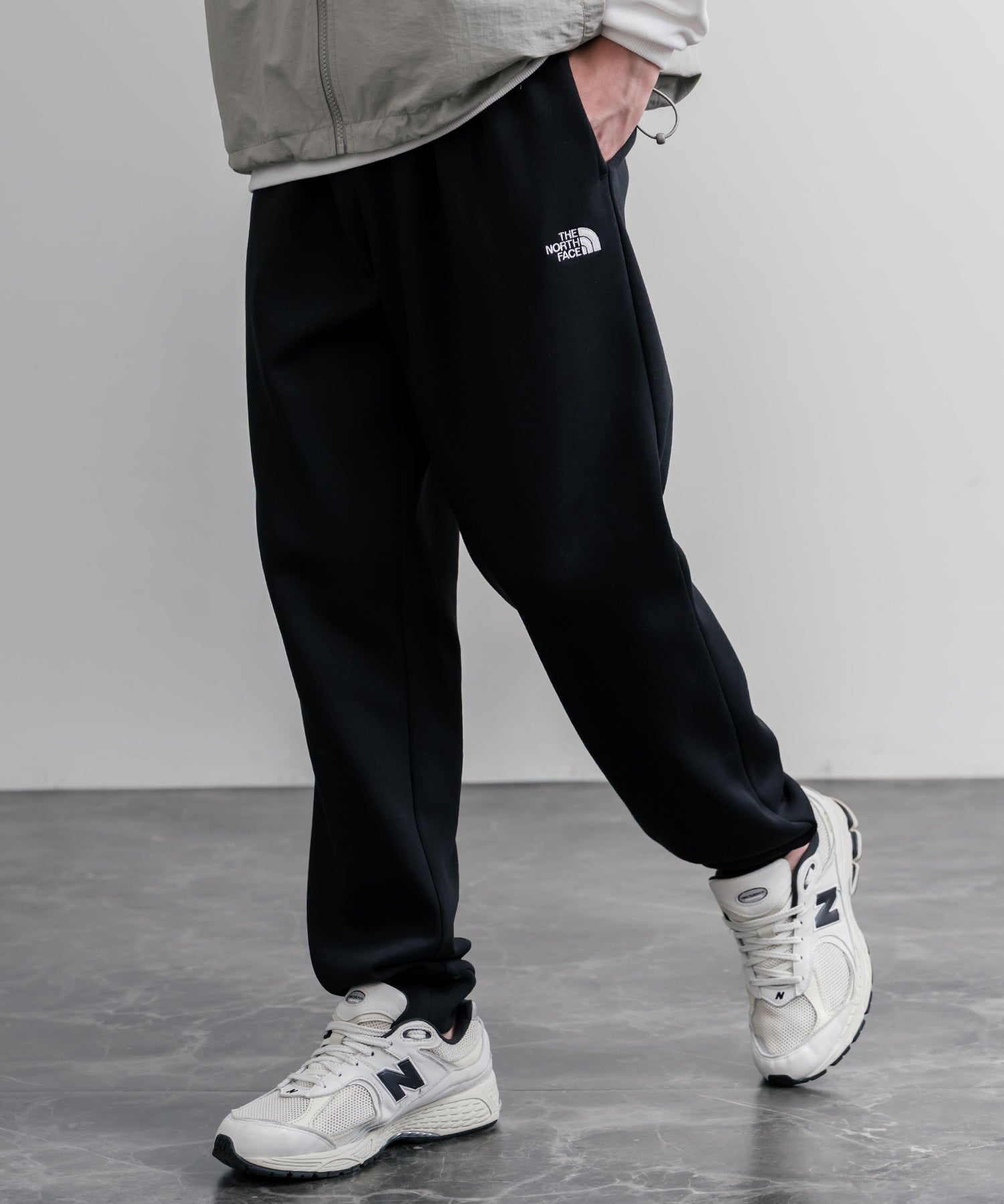 THE NORTH FACE M EVO SD REG JOGGER ノースフェイス 裏起毛ワンポイントロゴ刺繍スウェットイージージョガーパンツ 16369