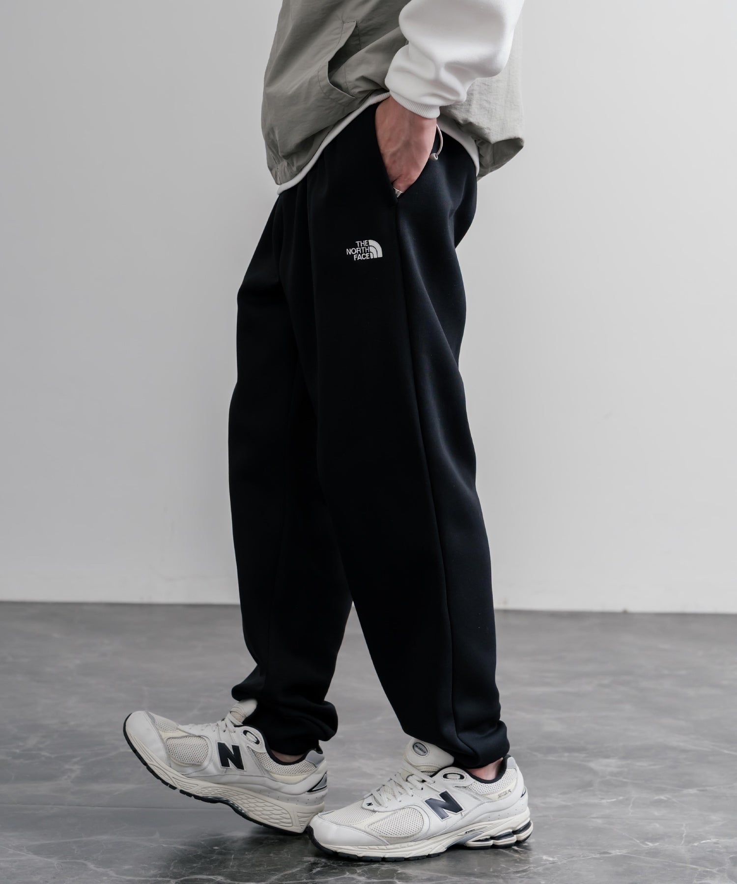 THE NORTH FACE M EVO SD REG JOGGER ノースフェイス 裏起毛ワンポイントロゴ刺繍スウェットイージージョガーパンツ 16369