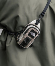 THE NORTH FACE ザ・ノースフェイス HOT SHOT CROSSBODY ホットショットクロスボディバッグ/コンパクトショルダーバッグ 16388