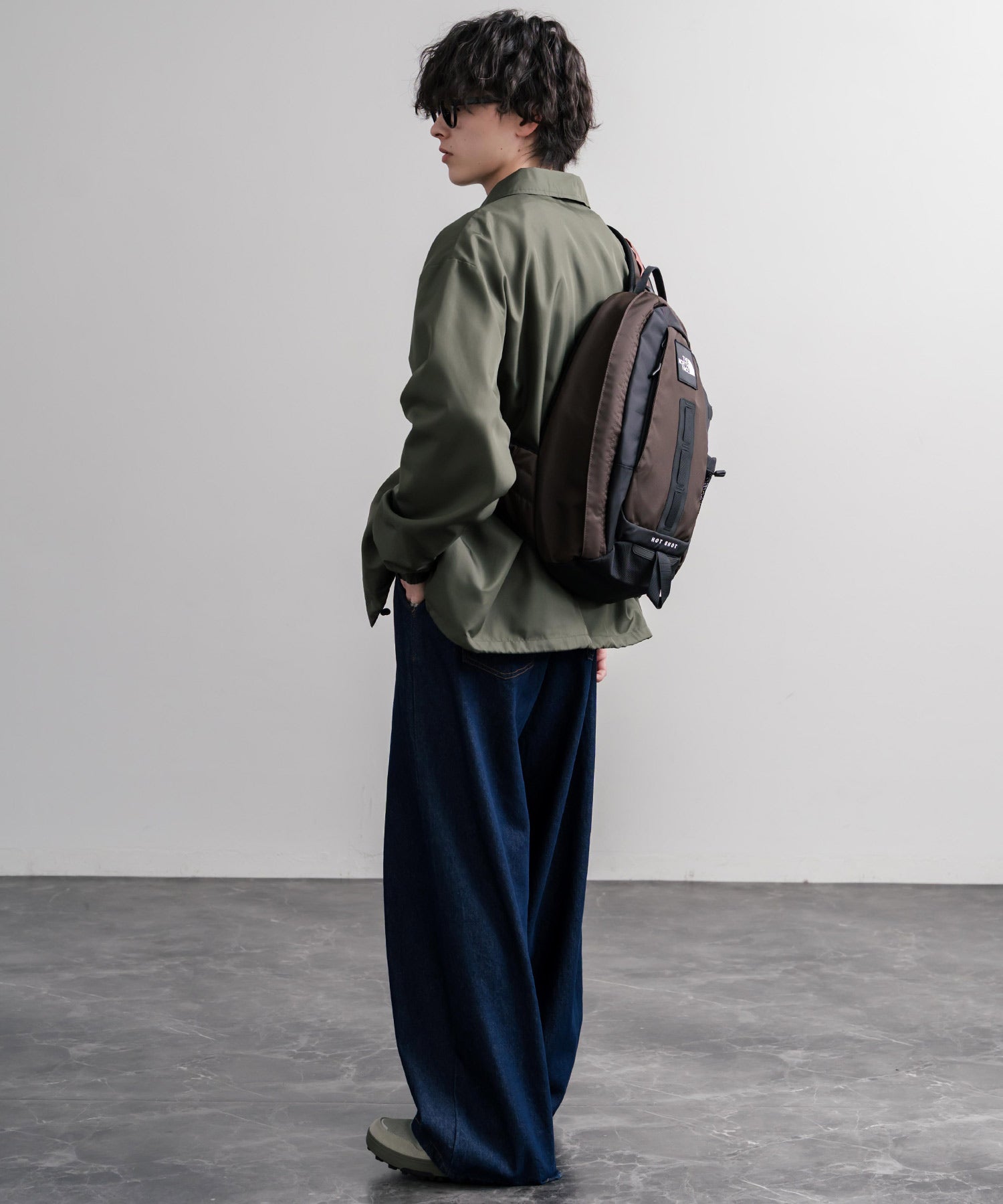 THE NORTH FACE ザ・ノースフェイス HOT SHOT SLING ホットショットスリングバッグ A4収納ワンショルダーバッグ 16389