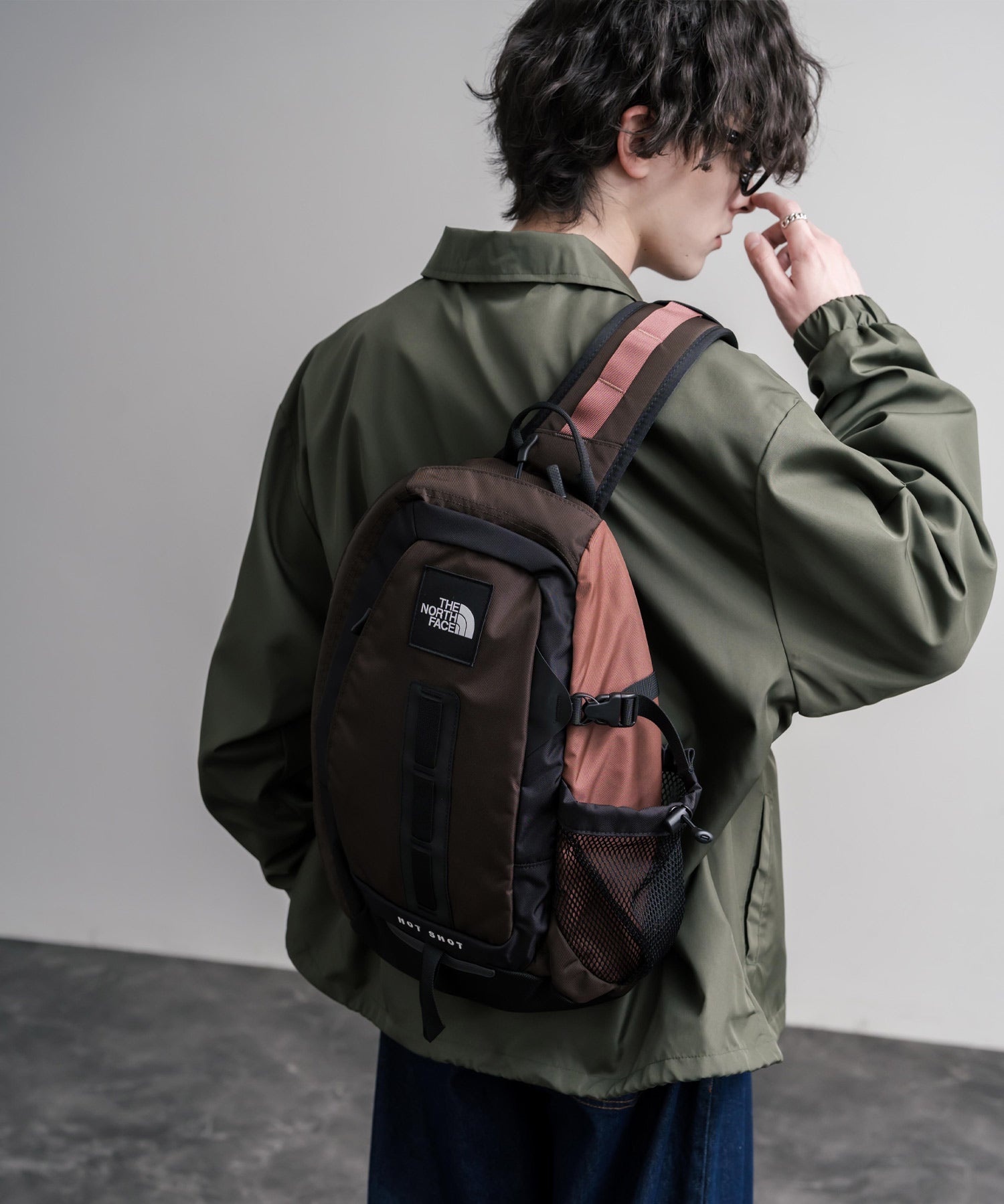 THE NORTH FACE ザ・ノースフェイス HOT SHOT SLING ホットショットスリングバッグ A4収納ワンショルダーバッグ 16389