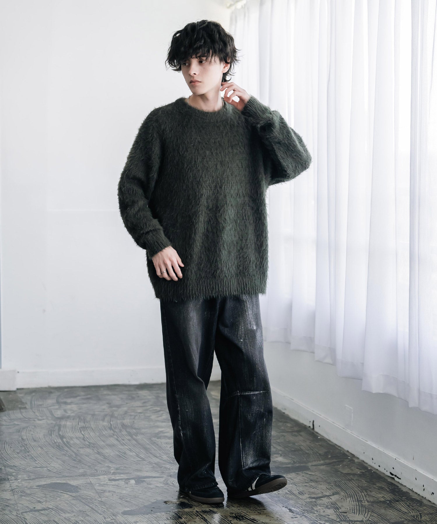 オーバーサイズ モヘアライククルーネックボリュームシャギーニットプルオーバー 16390