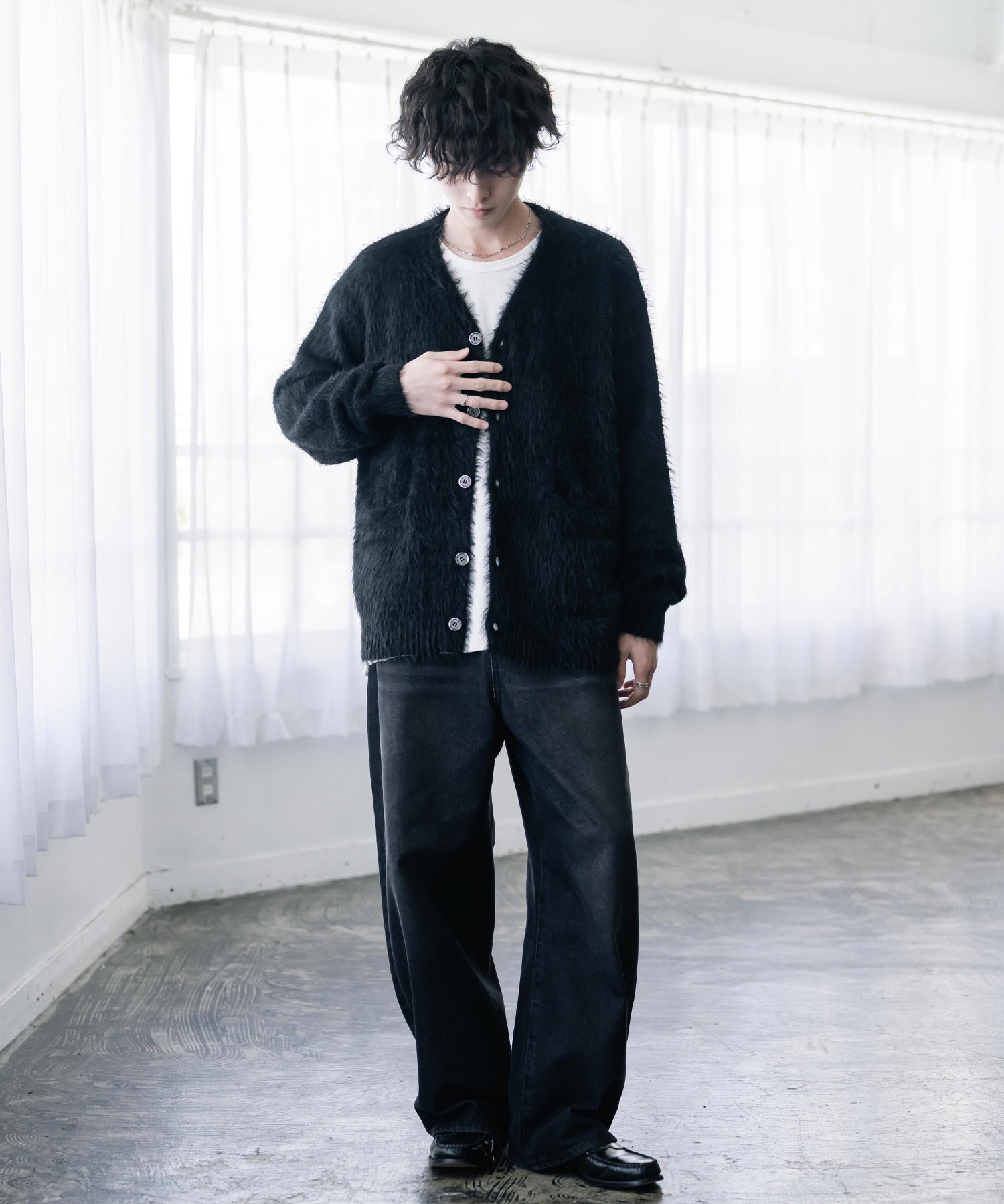 オーバーサイズ モヘアライクVネックボリュームシャギーニットカーディガン 16391