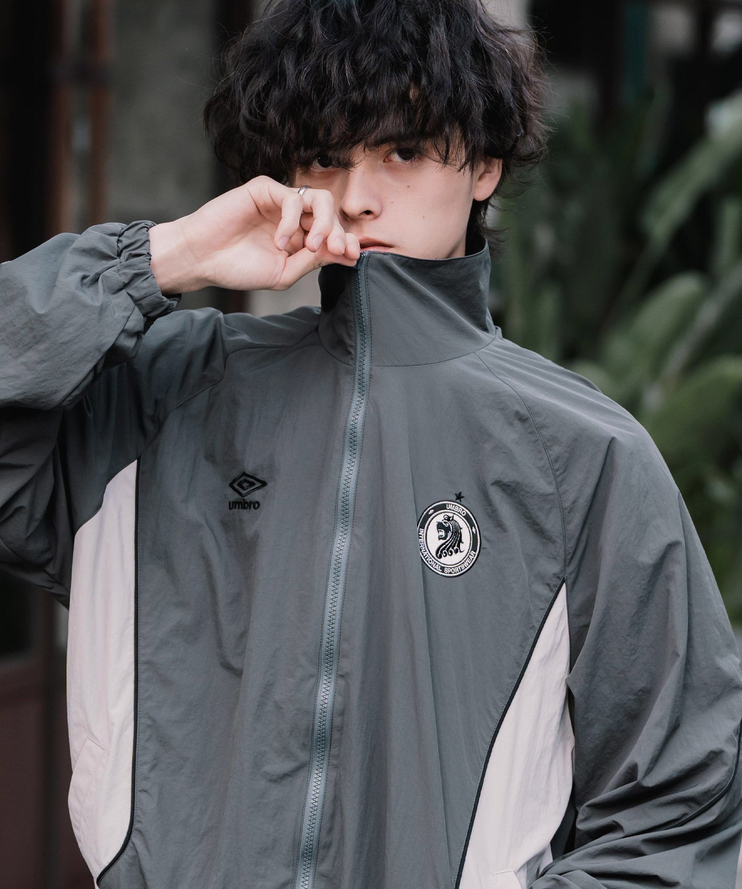 UMBRO アンブロ オーバーサイズパイピングナイロンジャケット/バックプリントトラックジャケット 16393【セットアップ可能】