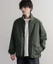 LOGOS ロゴス オーバーサイズ撥水裏タフタワンポイントロゴスタンドネックナイロンブルゾン 16451