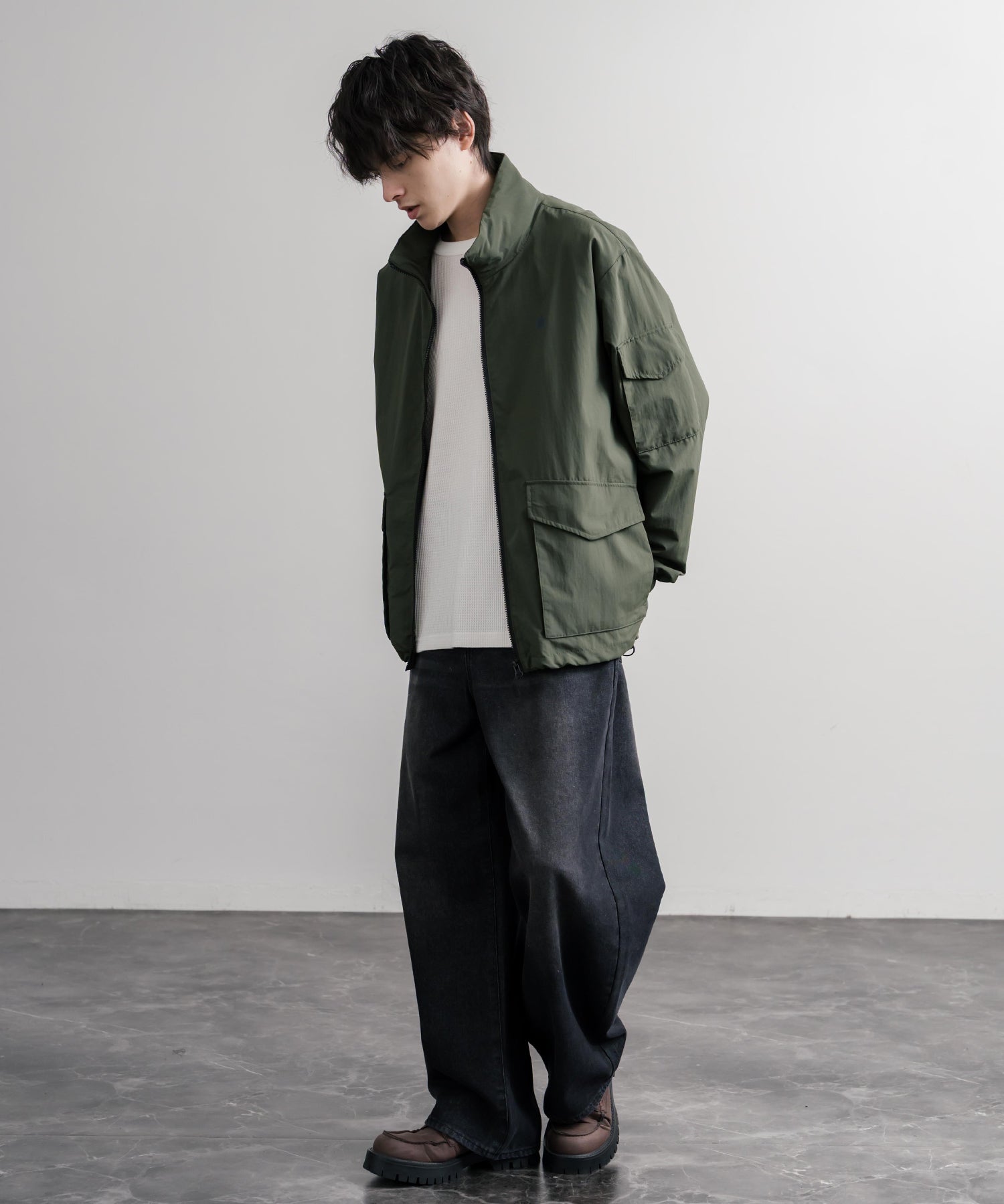 LOGOS ロゴス オーバーサイズ撥水裏タフタワンポイントロゴスタンドネックナイロンブルゾン 16451