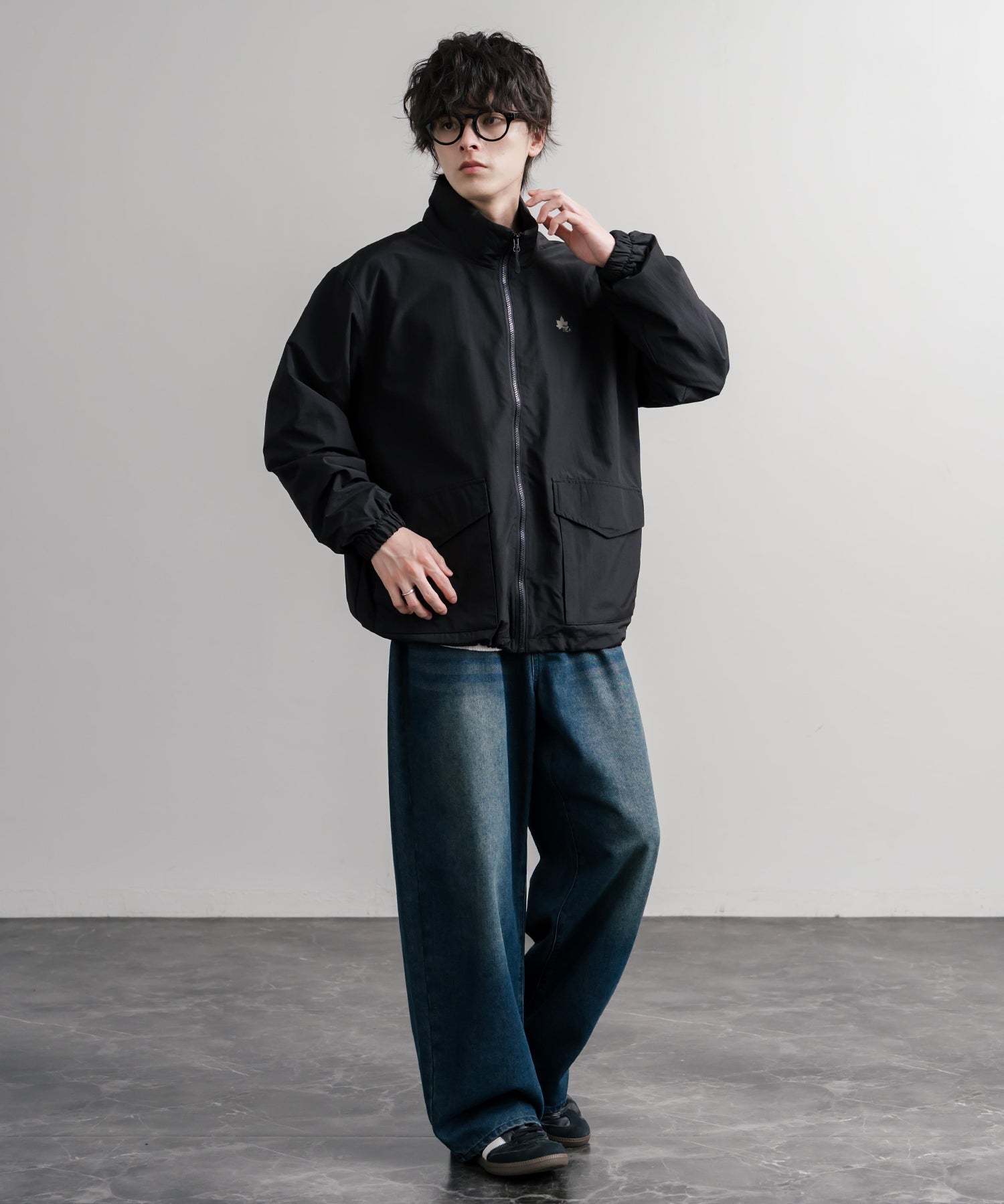 LOGOS ロゴス オーバーサイズ撥水裏タフタワンポイントロゴスタンドネックナイロンブルゾン 16451