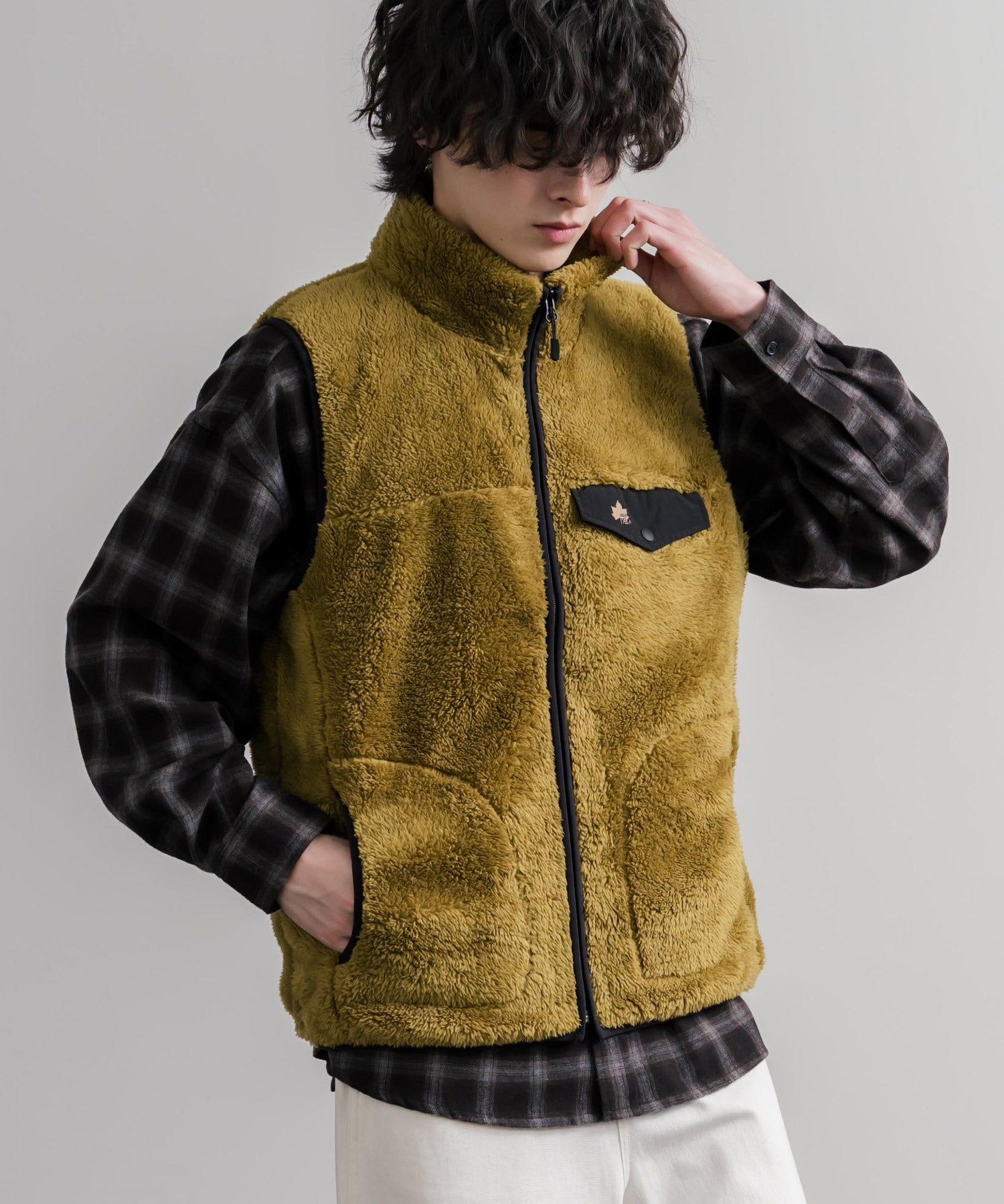 LOGOS ロゴス シャギーボアフリース裏地付きスタンドカラー前開きベスト 16453
