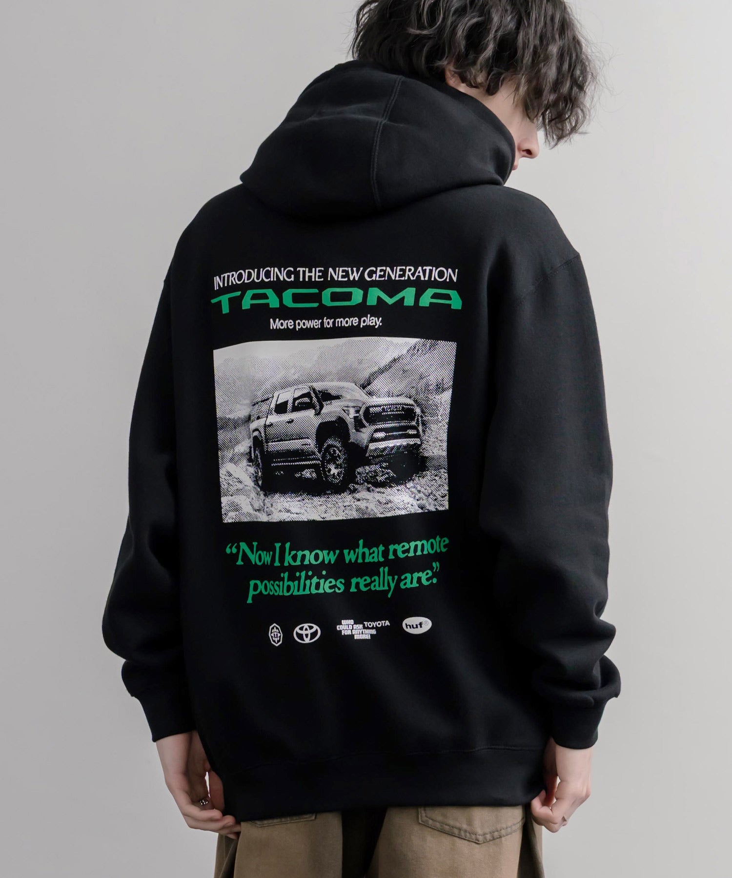 HUF ハフ オーバーサイズ裏起毛アソート長袖プルオーバーパーカー TOYOTA/GREDDY 16461