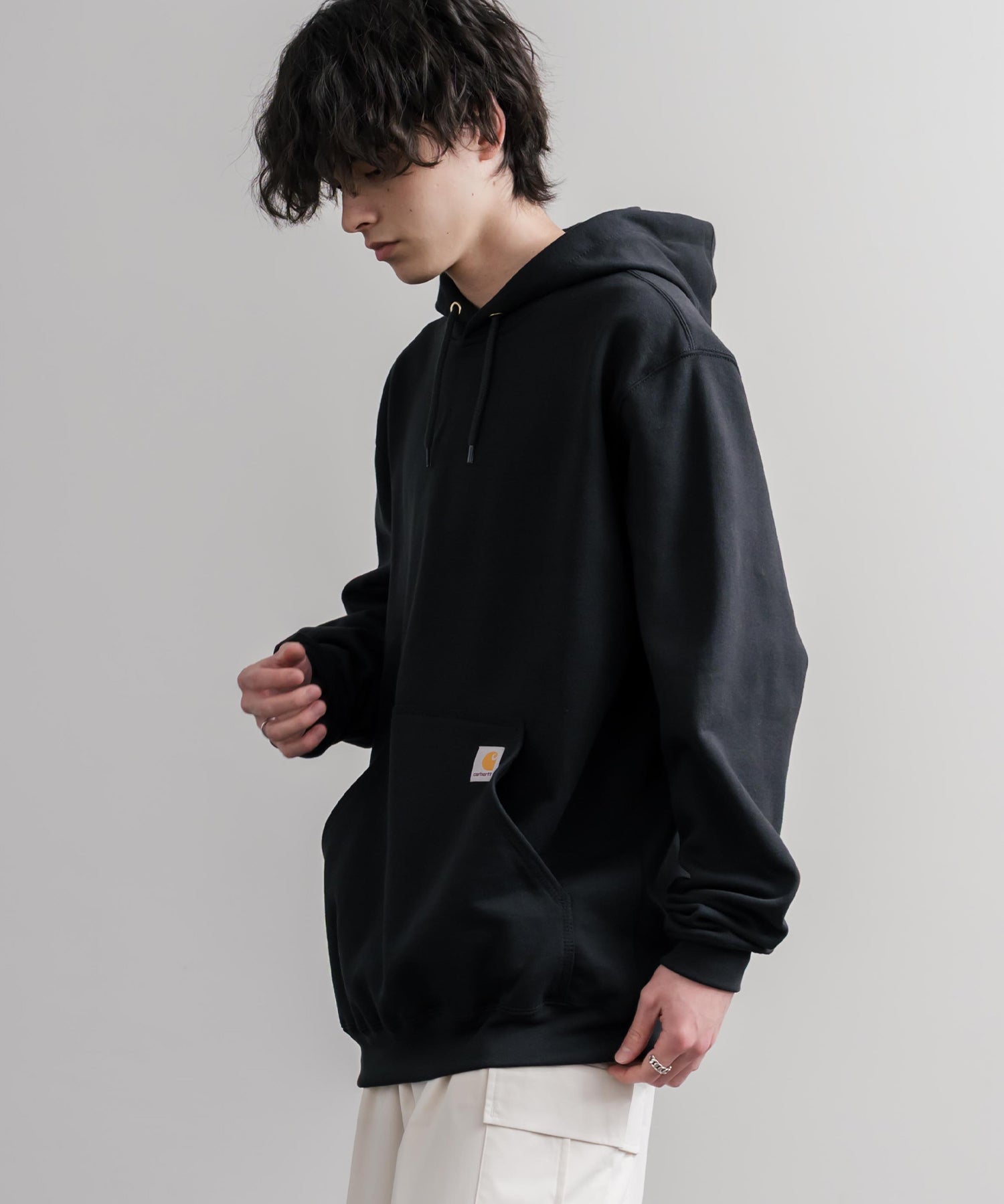 Carhartt カーハート MIDWEIGHT HOODED SWEAT/オーバーサイズ裏起毛ワンポイントロゴ長袖プルオーバーパーカー 16473