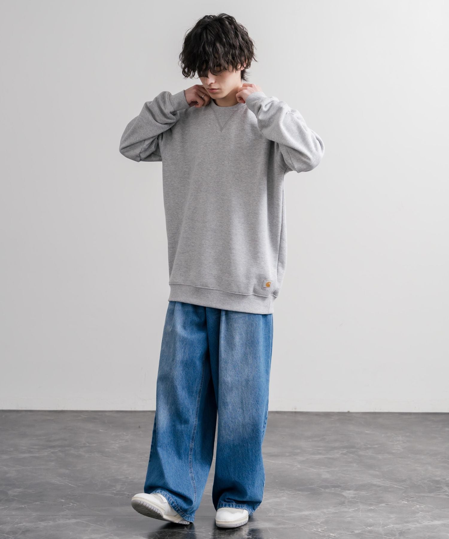Carhartt カーハート MIDWEIGHT CREW NECK SWEAT/オーバーサイズ裏起毛ワンポイントロゴ長袖トレーナー 16474