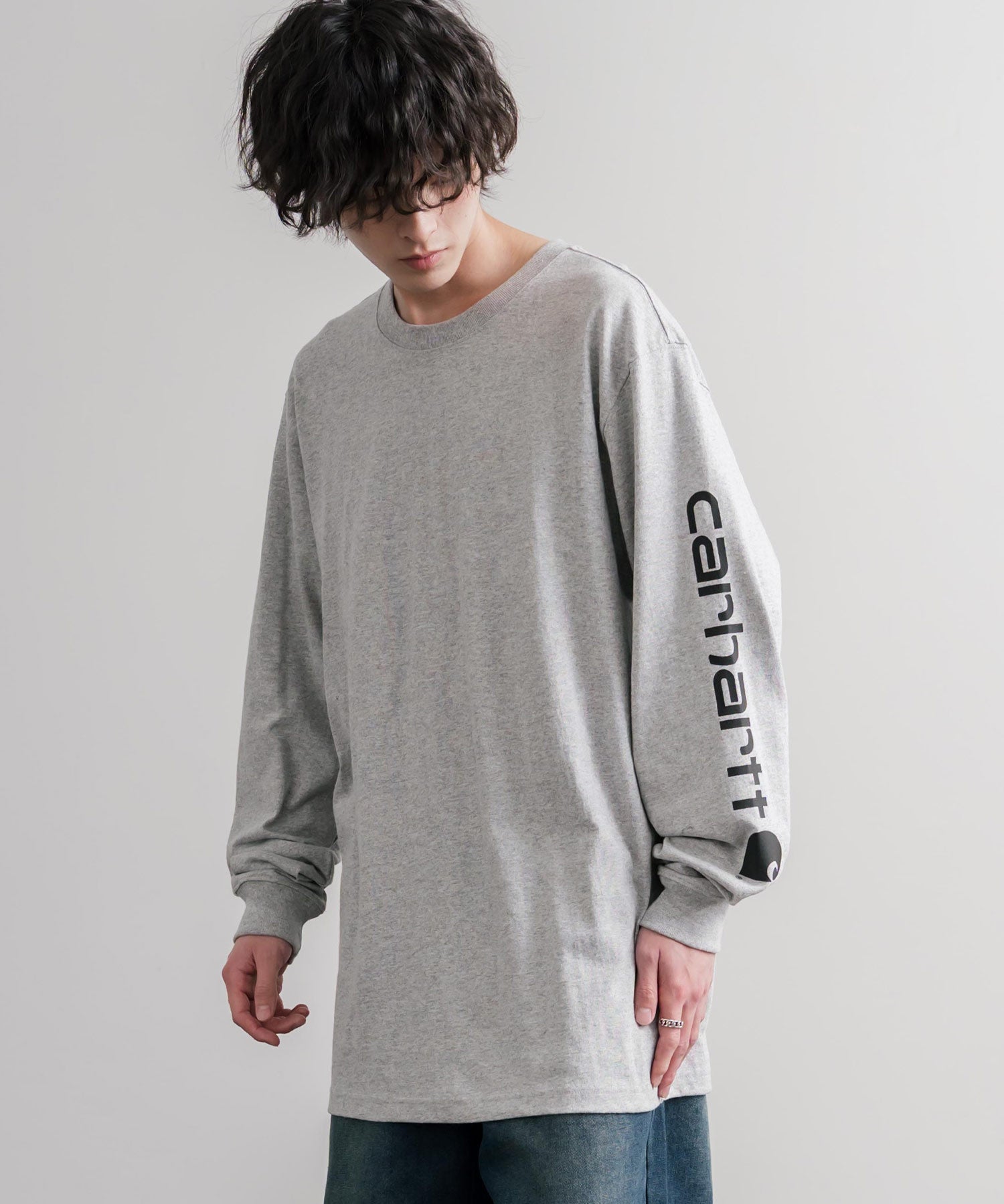 Carhartt カーハート HEAVYWEIGHT LONG-SLEEVE T-SHIRTS/オーバーサイズヘビーウェイト袖ロゴプリント長袖クルーネックTシャツ 16475