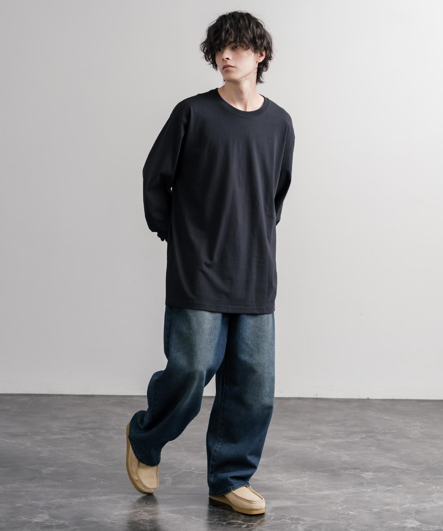 Carhartt カーハート HEAVYWEIGHT LONG-SLEEVE T-SHIRTS/オーバーサイズヘビーウェイト袖ロゴプリント長袖クルーネックTシャツ 16475
