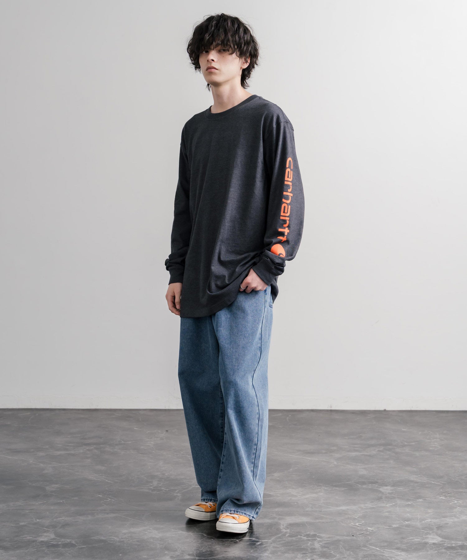 Carhartt カーハート HEAVYWEIGHT LONG-SLEEVE T-SHIRTS/オーバーサイズヘビーウェイト袖ロゴプリント長袖クルーネックTシャツ 16475