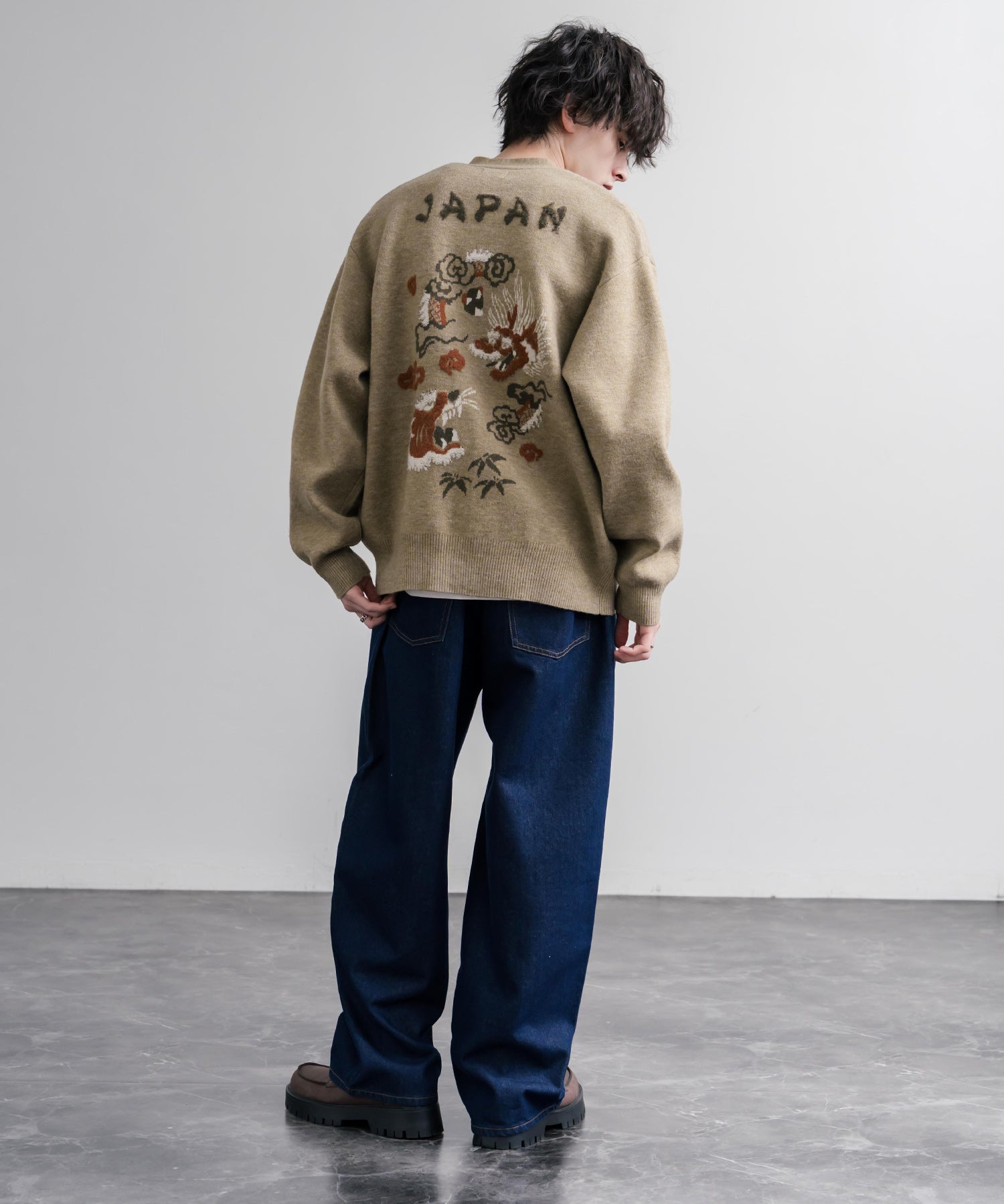 KRIFF MAYER クリフメイヤー オーバーサイズ龍虎刺繍もちのびV長袖ネックニットカーディガン 2623100 16539