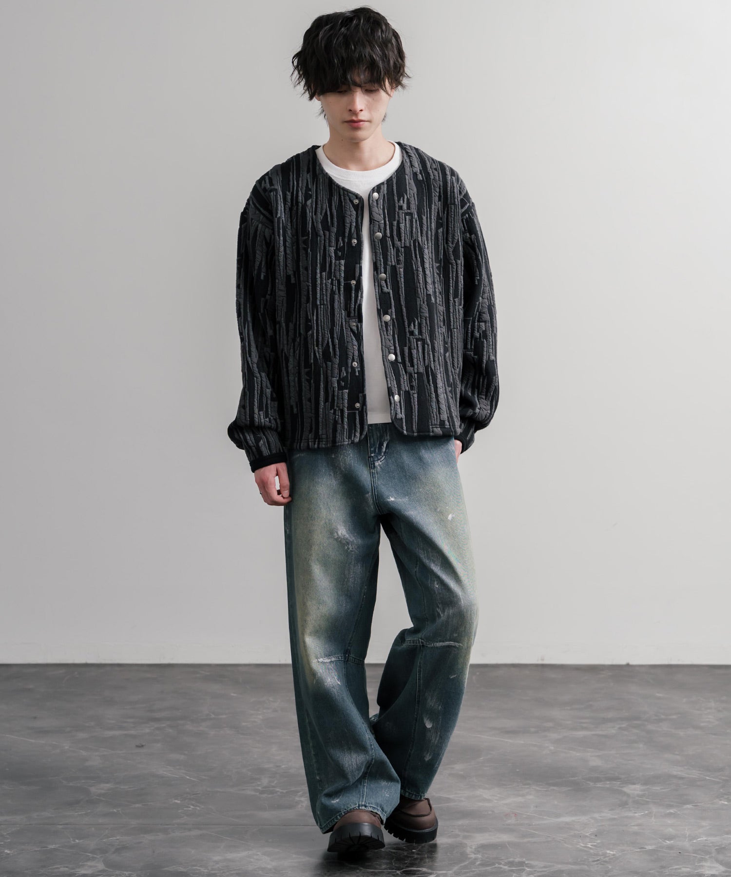 Upscape Audience アップスケープオーディエンス 日本製 国産 尾州 幾何柄コットンキルトフィンガーホール付きノーカラースナップボタンジャケット AUD7408 16552