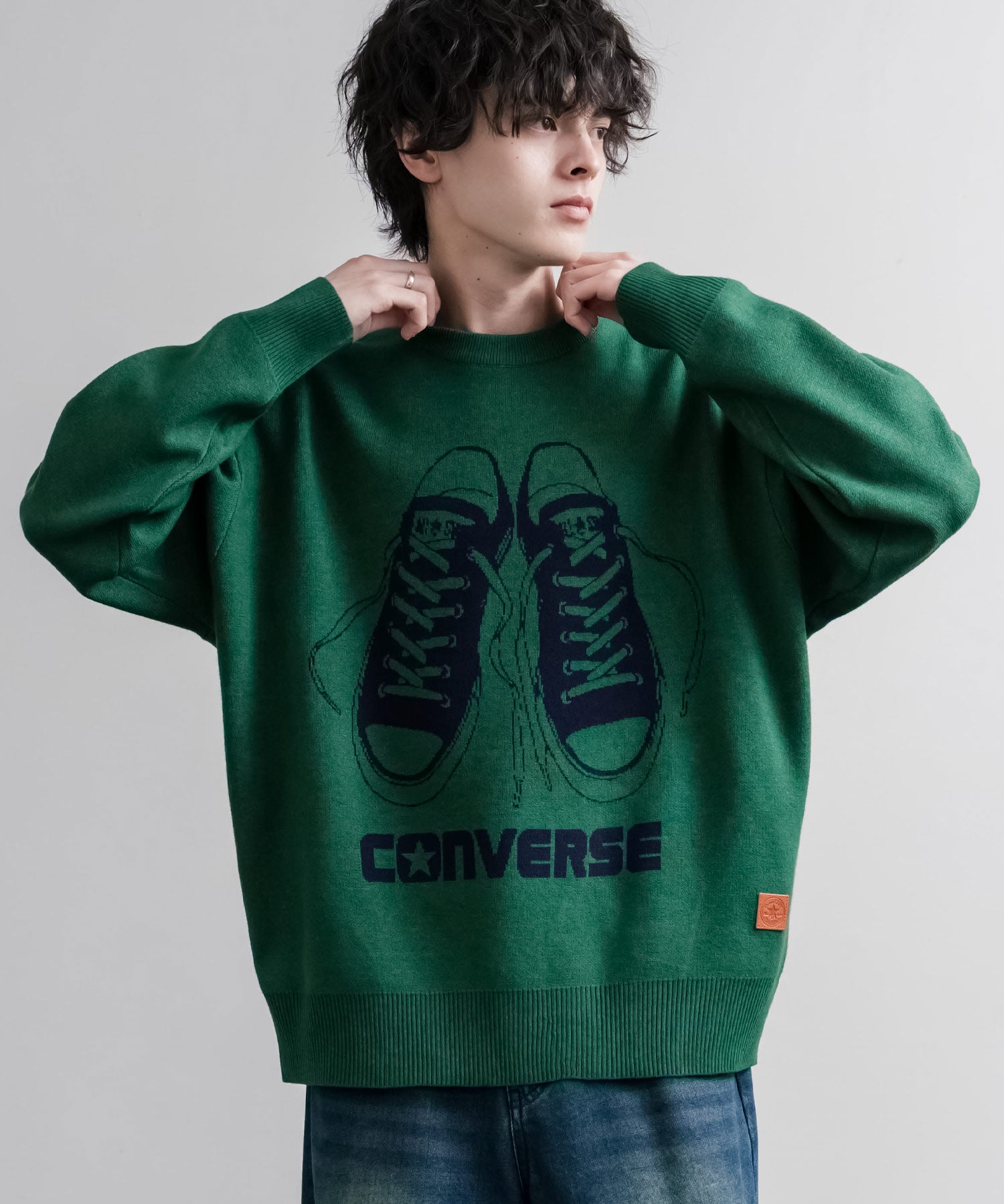 CONVERSE コンバース オーバーサイズダブルジャガードシューズロゴクルーネック長袖ニットセーター 16560