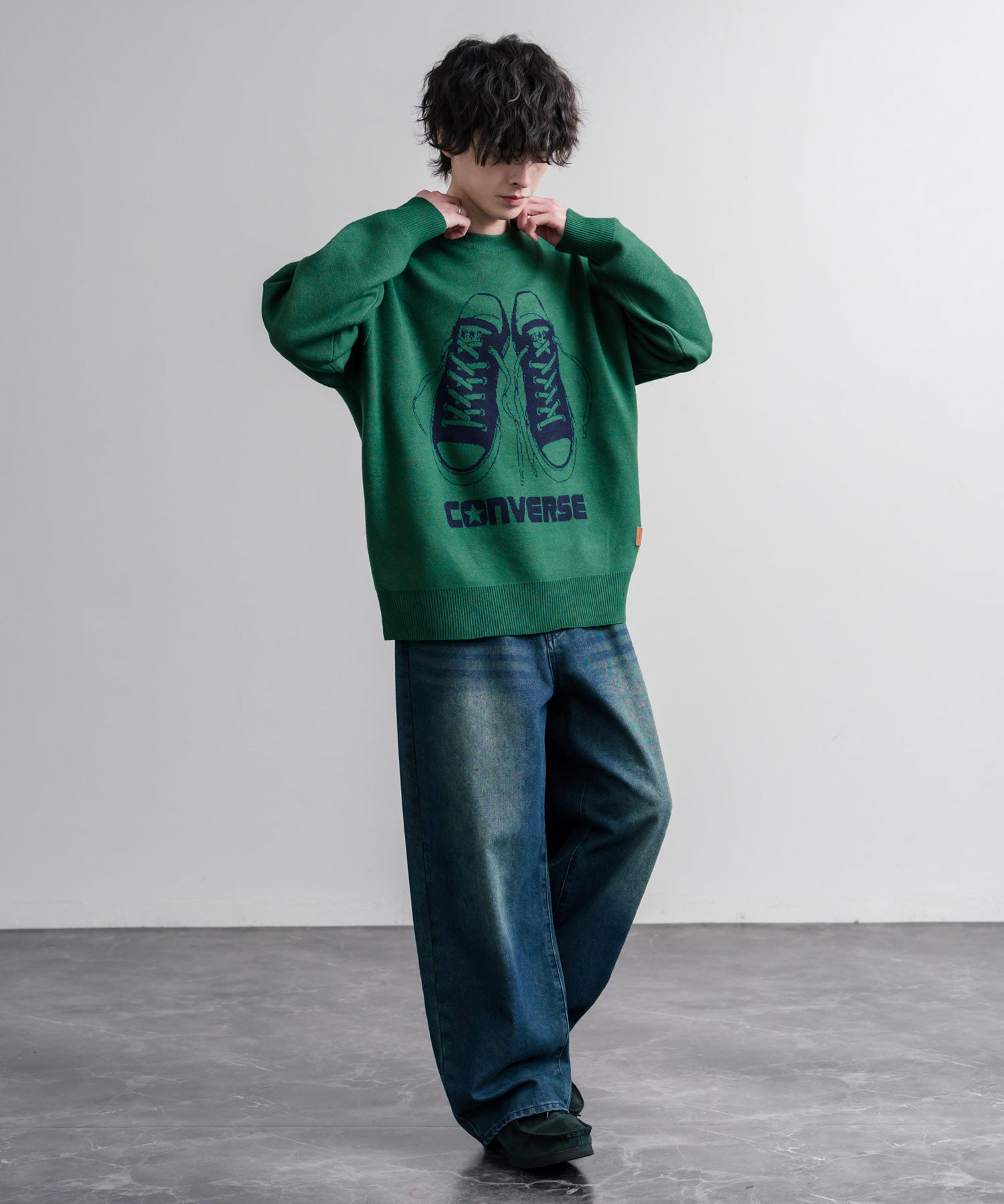 CONVERSE コンバース オーバーサイズダブルジャガードシューズロゴクルーネック長袖ニットセーター 16560