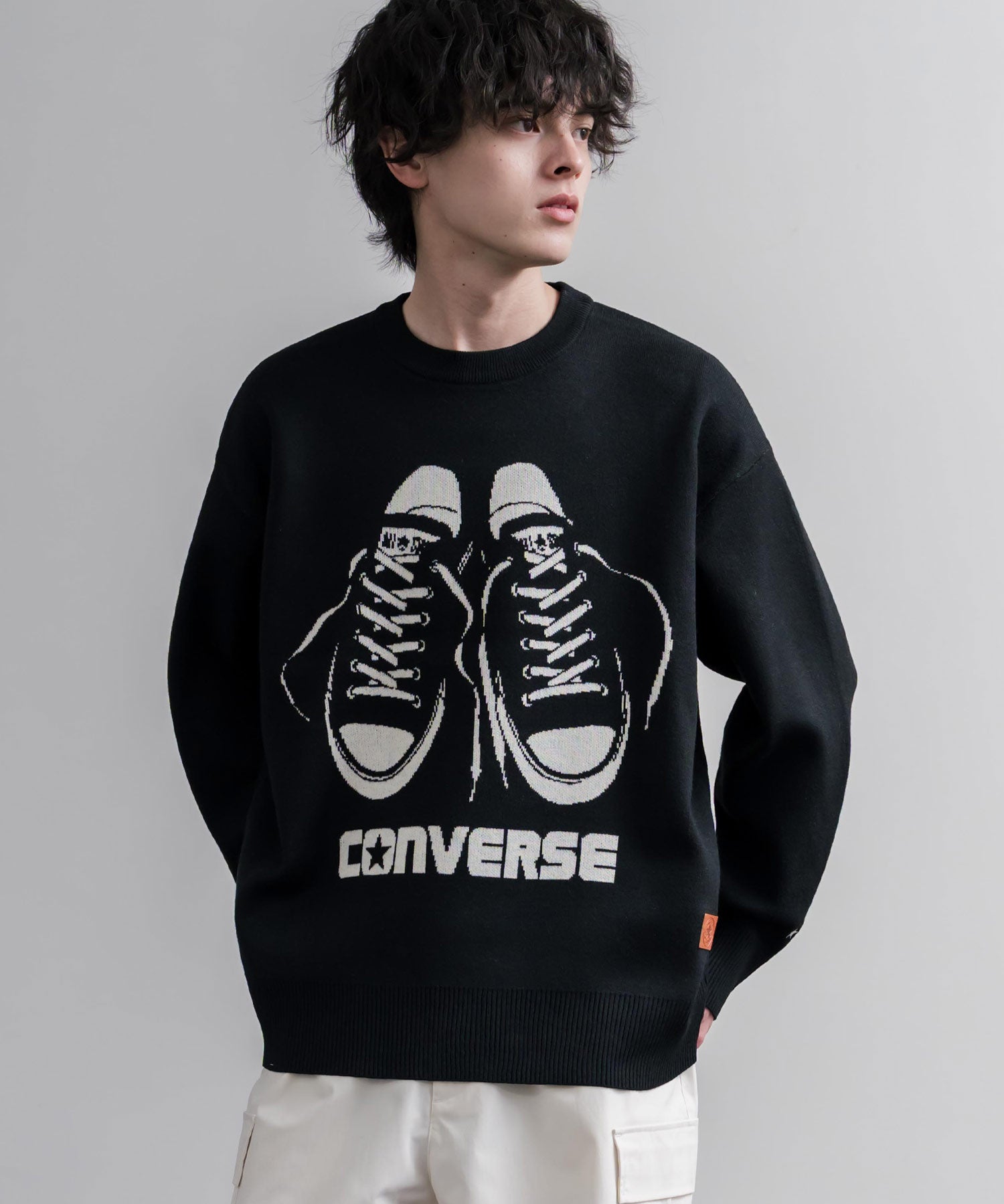 CONVERSE コンバース オーバーサイズダブルジャガードシューズロゴクルーネック長袖ニットセーター 16560