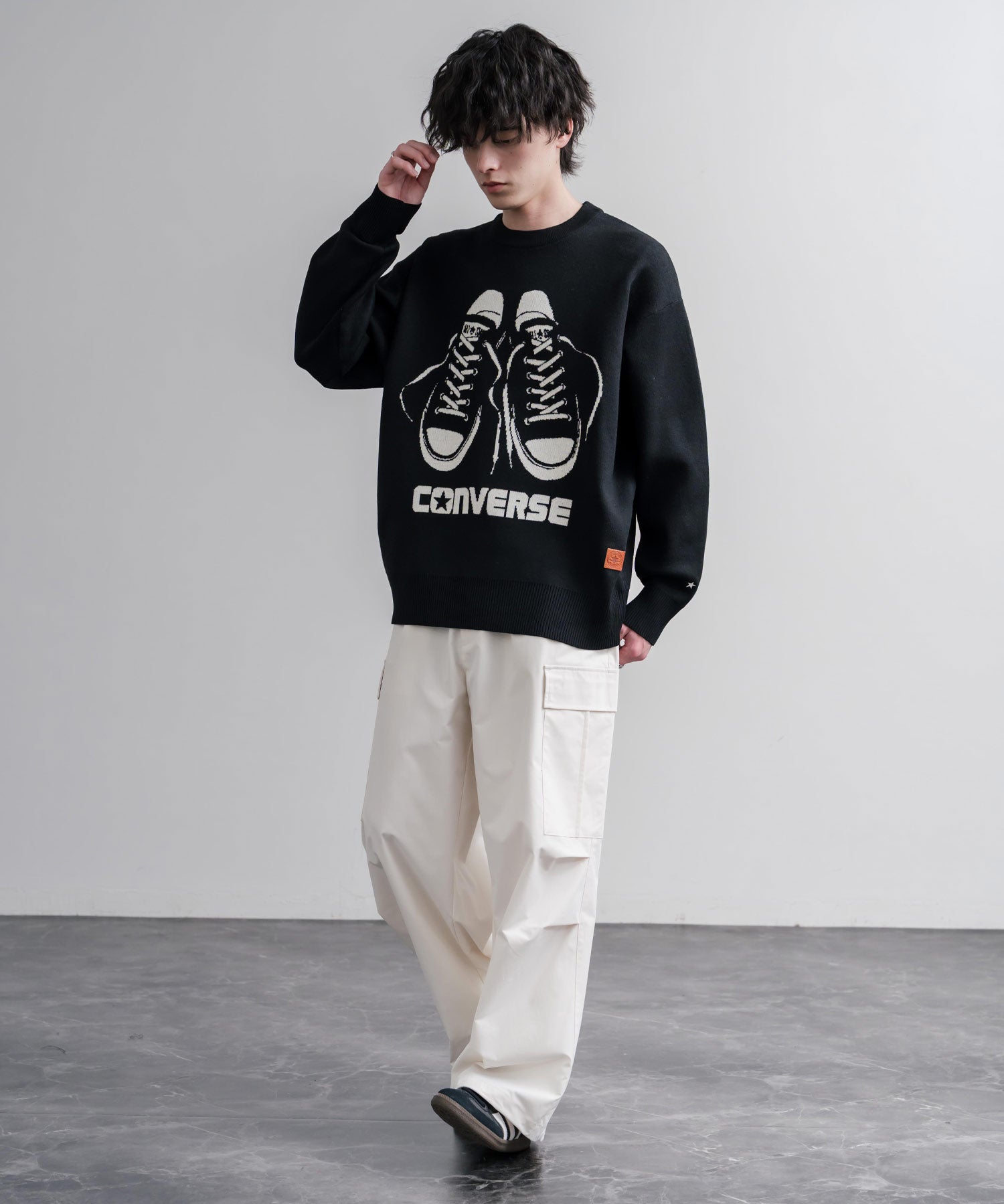 CONVERSE コンバース オーバーサイズダブルジャガードシューズロゴクルーネック長袖ニットセーター 16560
