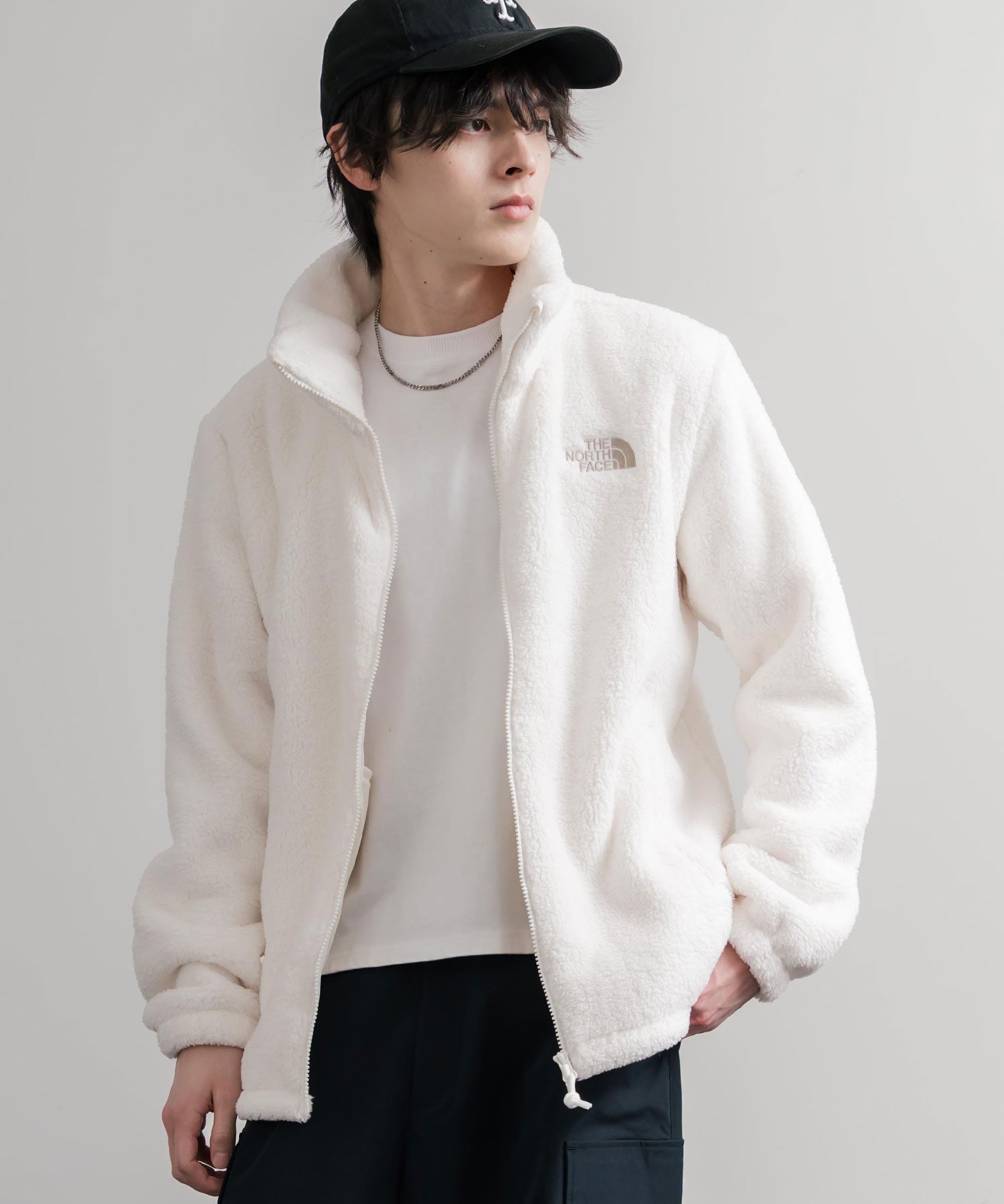 日本未展開モデル THE NORTH FACE WHITE LABEL COMFY ALPHA FLEECE ZIP UP ザ・ノースフェイス ホワイトレーベル ワンポイントロゴ刺繍スタンドカラーシャギーボアフリースジャケット 16563
