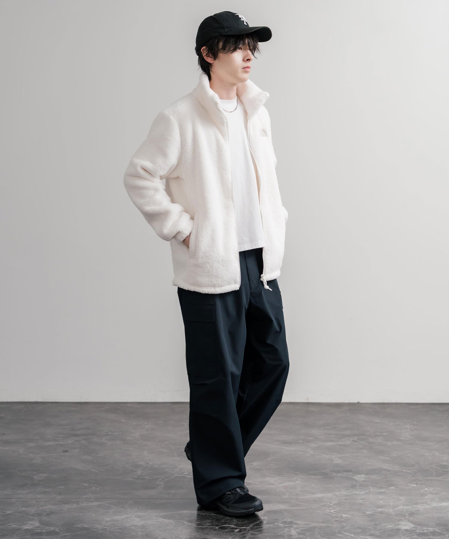 日本未展開モデル THE NORTH FACE WHITE LABEL COMFY ALPHA FLEECE ZIP UP ザ・ノースフェイス ホワイトレーベル ワンポイントロゴ刺繍スタンドカラーシャギーボアフリースジャケット 16563