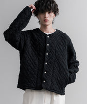 Upscape Audience アップスケープオーディエンス 日本製 国産 尾州ダイヤ柄コットンキルトフィンガーホール付きノーカラースナップボタンジャケット AUD7419 16567